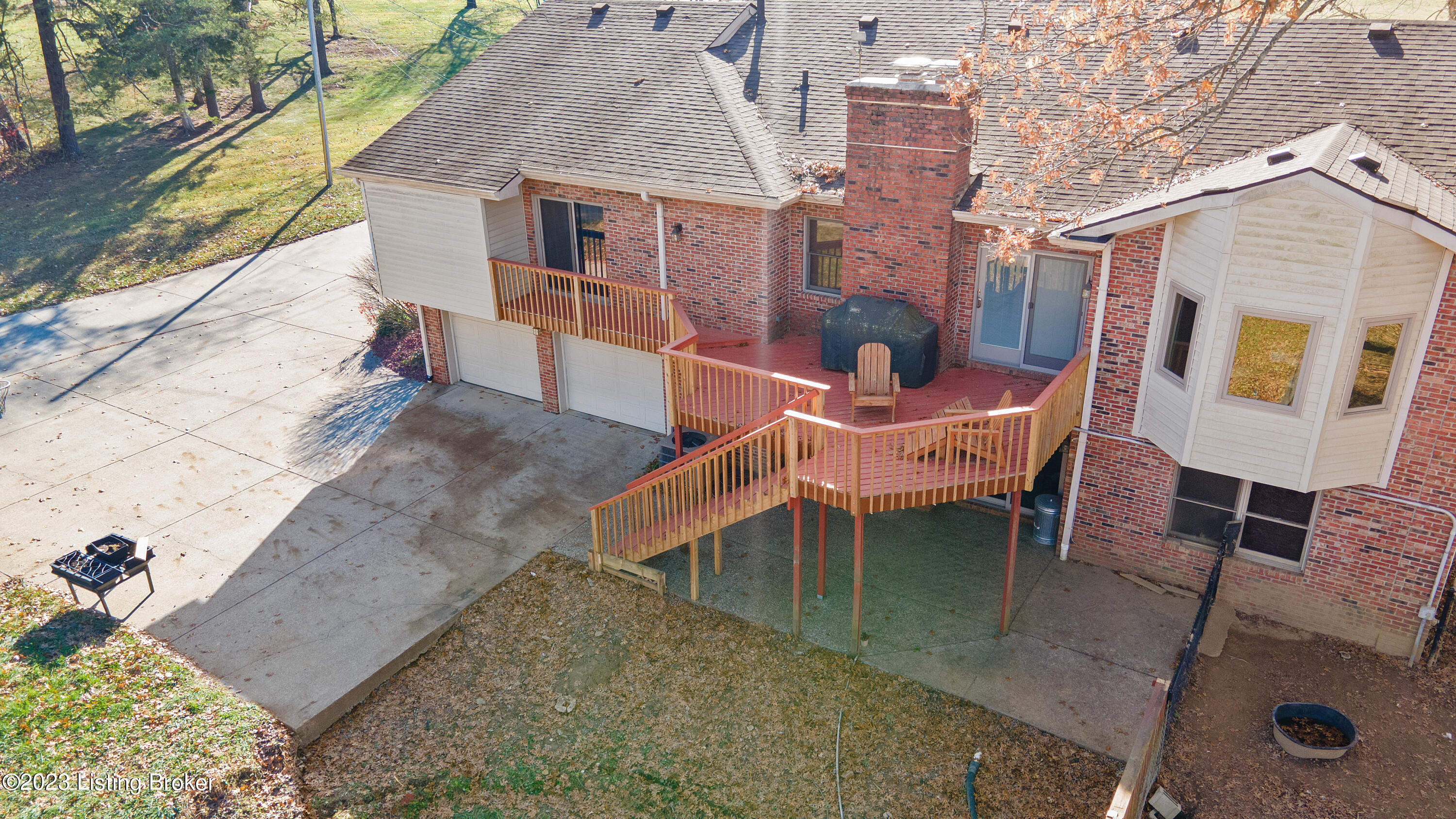 674 W Laurel River Dr