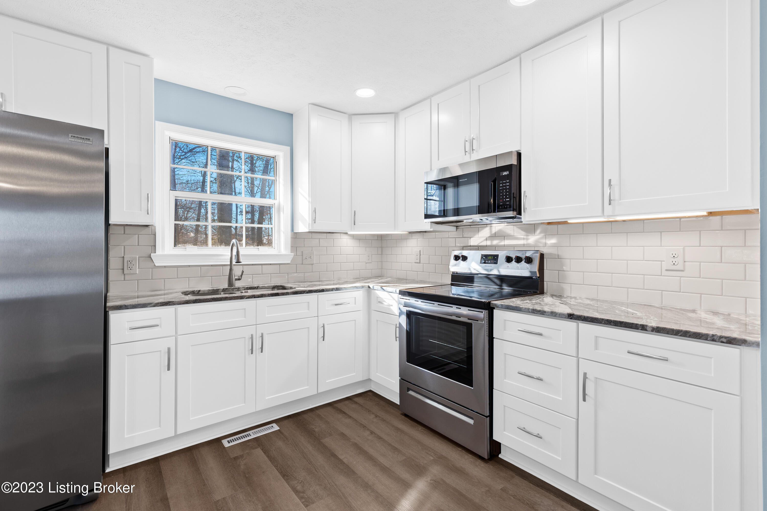 118 Joy Ct