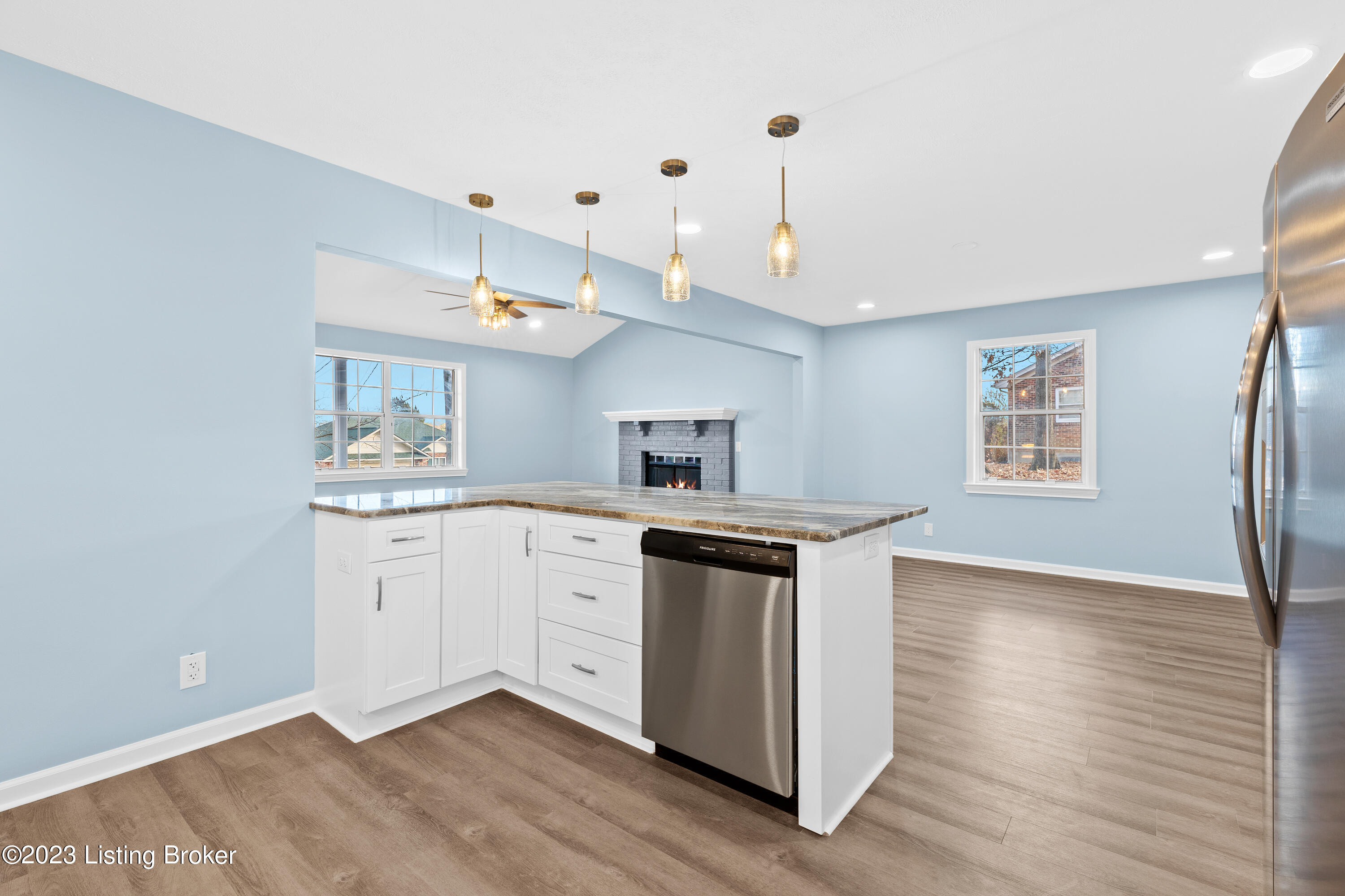 118 Joy Ct