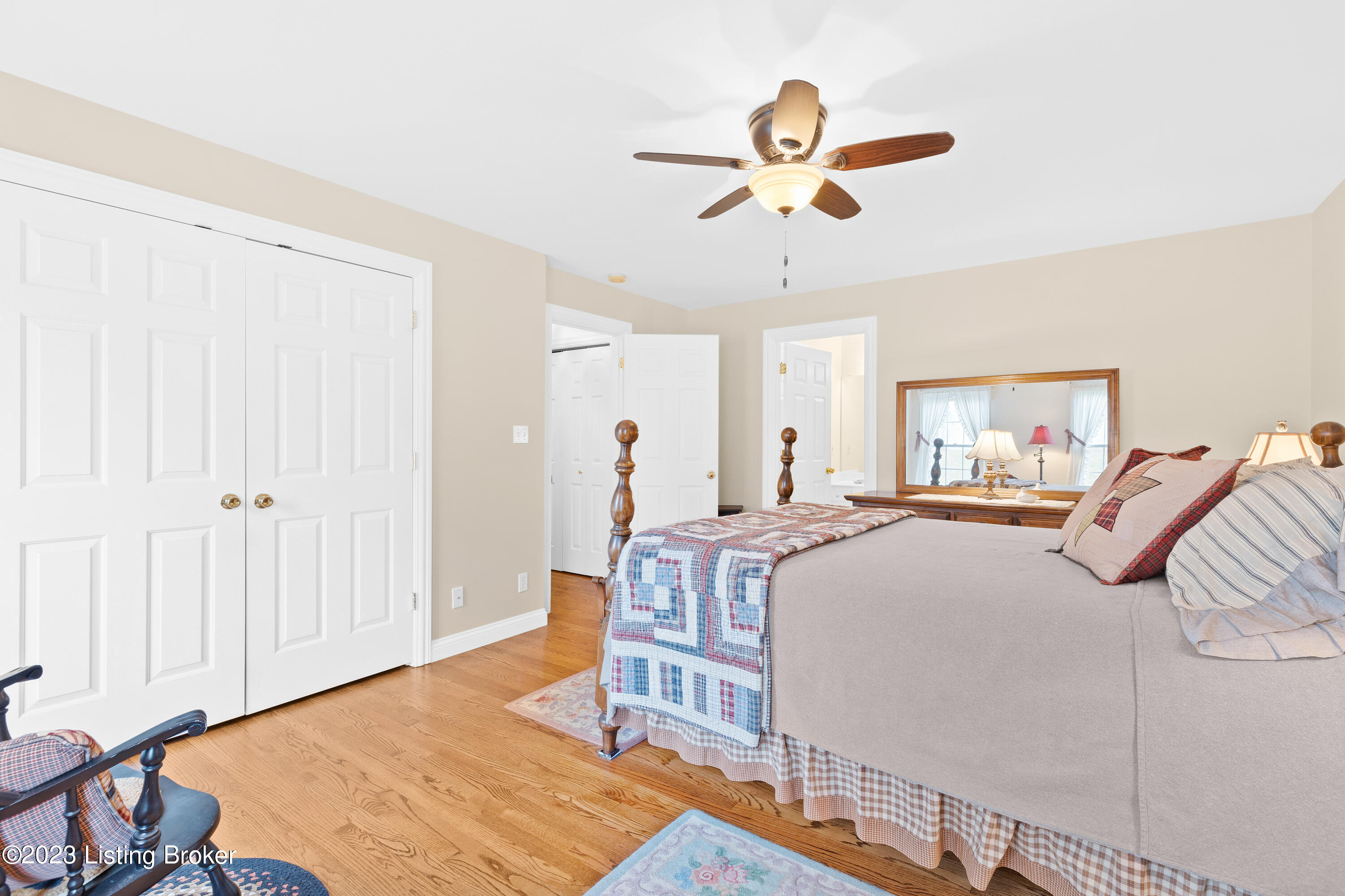 100 Olympia Dr