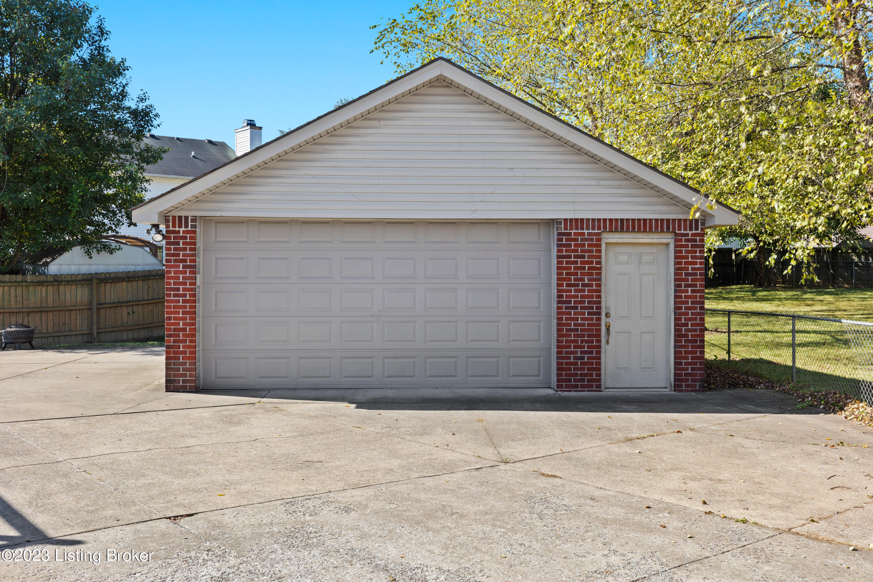 8406 Dalton Ridge Pl