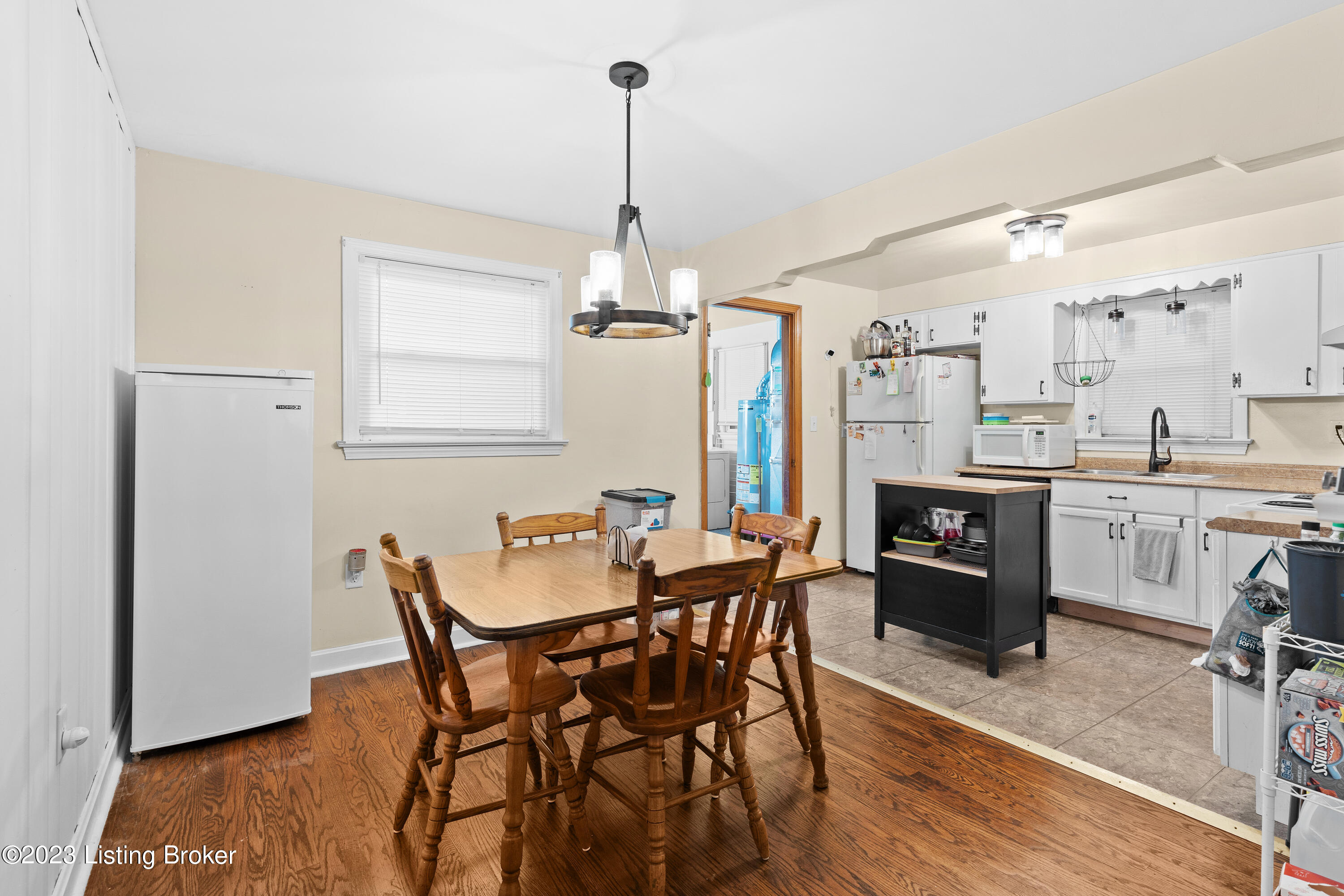 3218 Greendale Dr