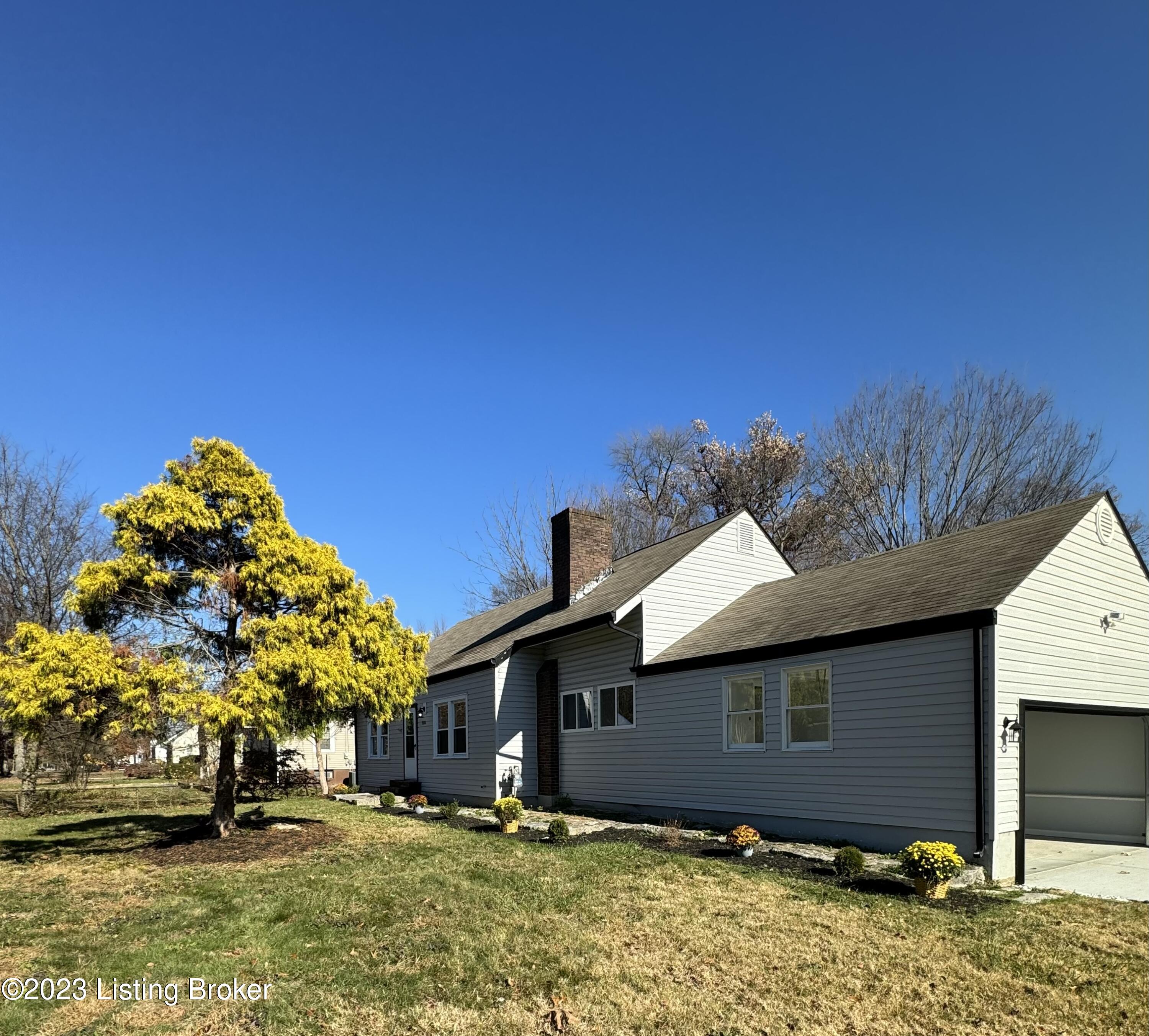 1928 Buechel Bank Rd