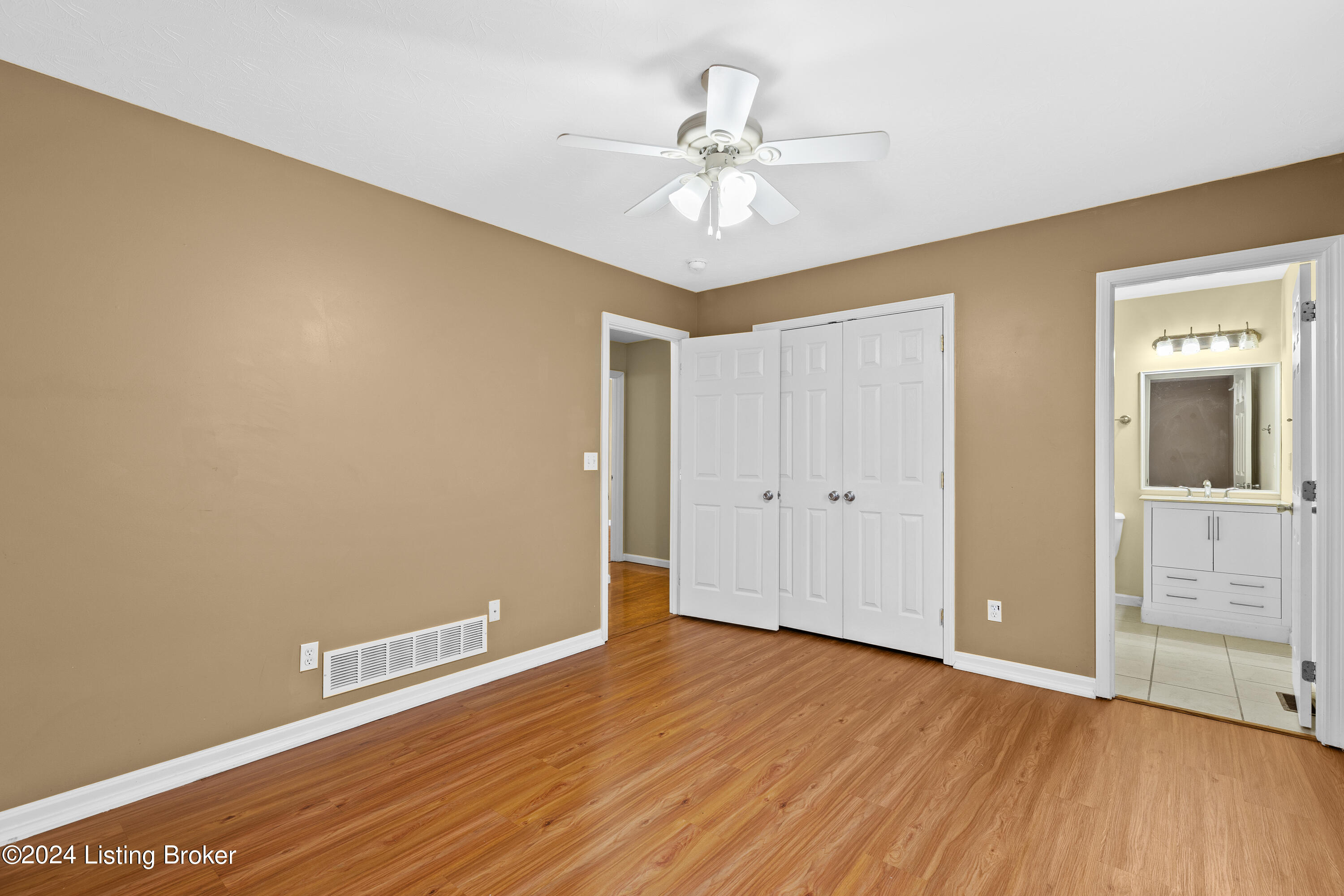 187 Meadow Park Ct