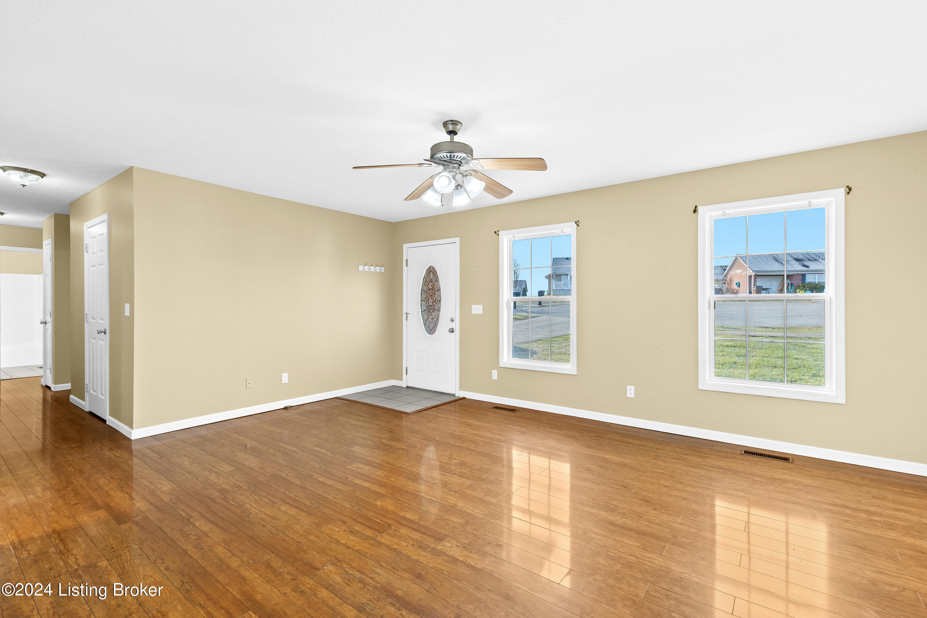 187 Meadow Park Ct
