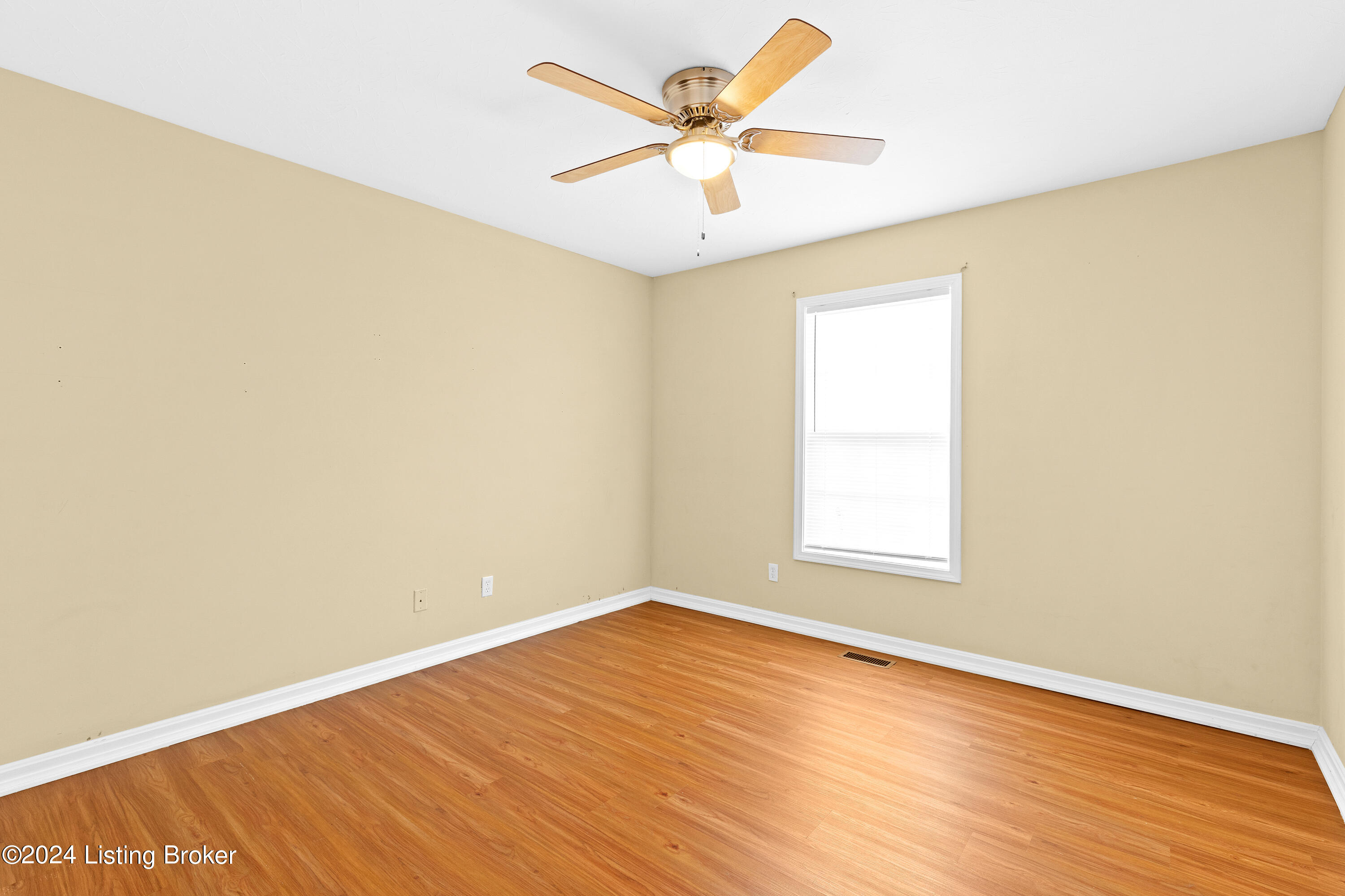 187 Meadow Park Ct