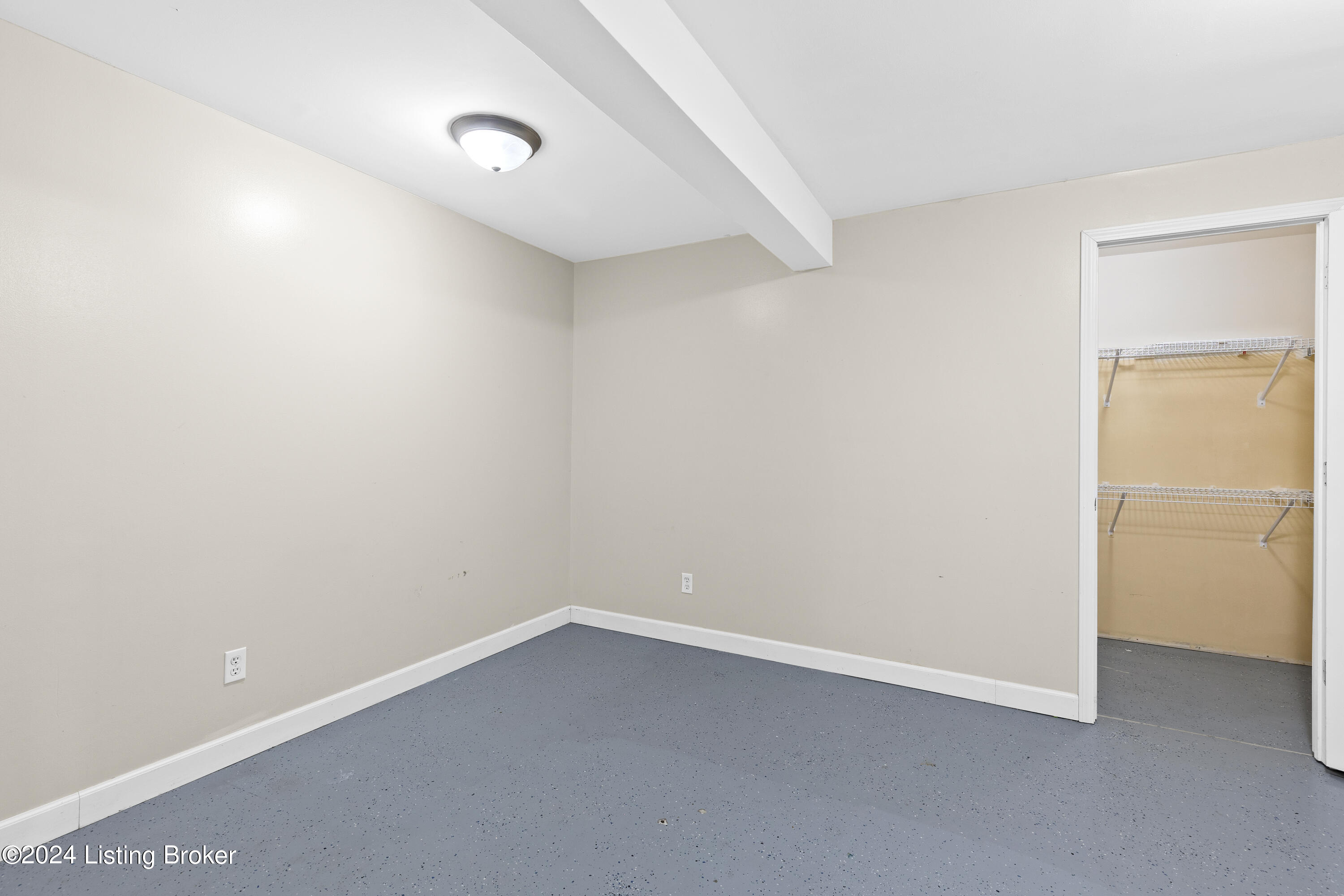 187 Meadow Park Ct