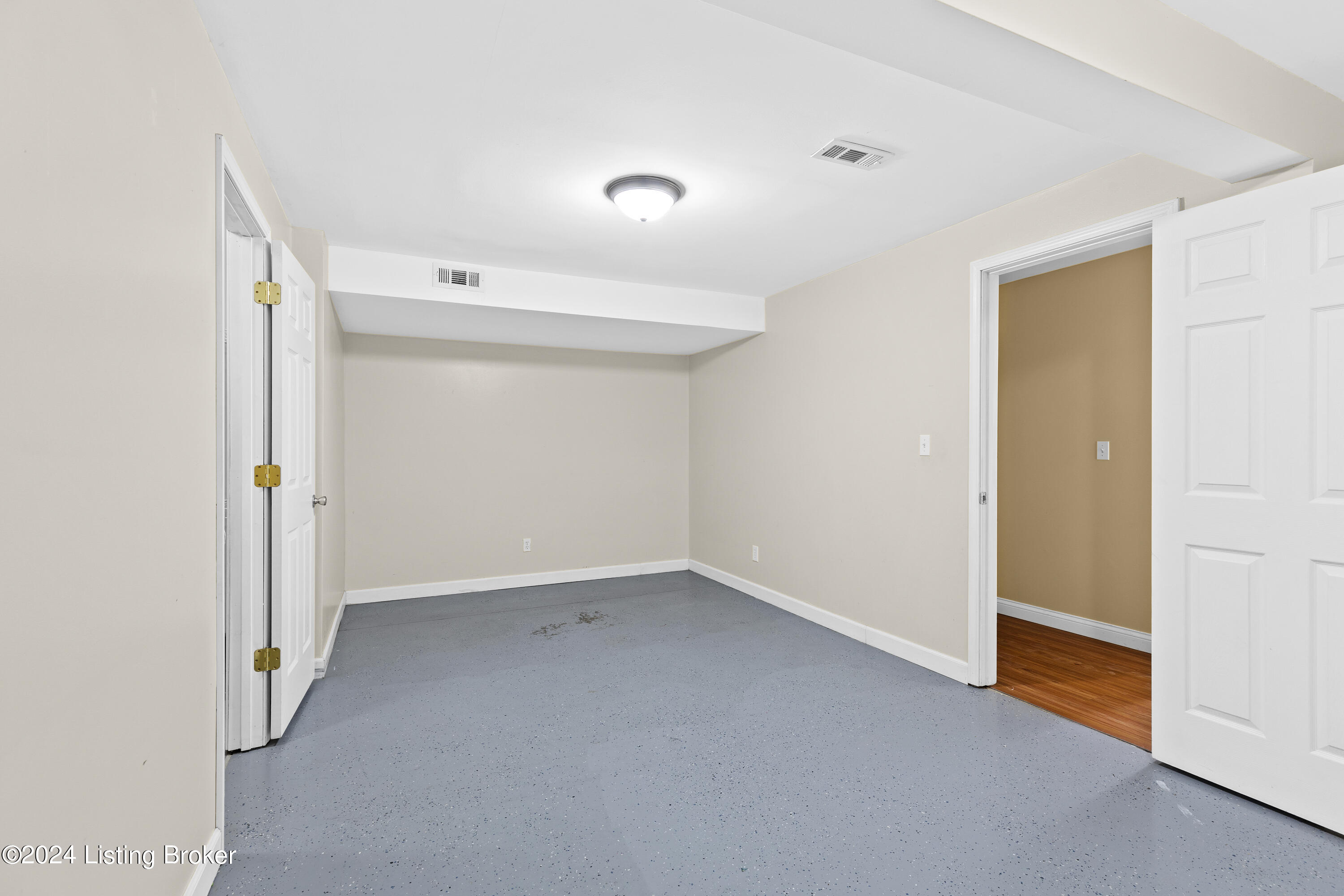 187 Meadow Park Ct