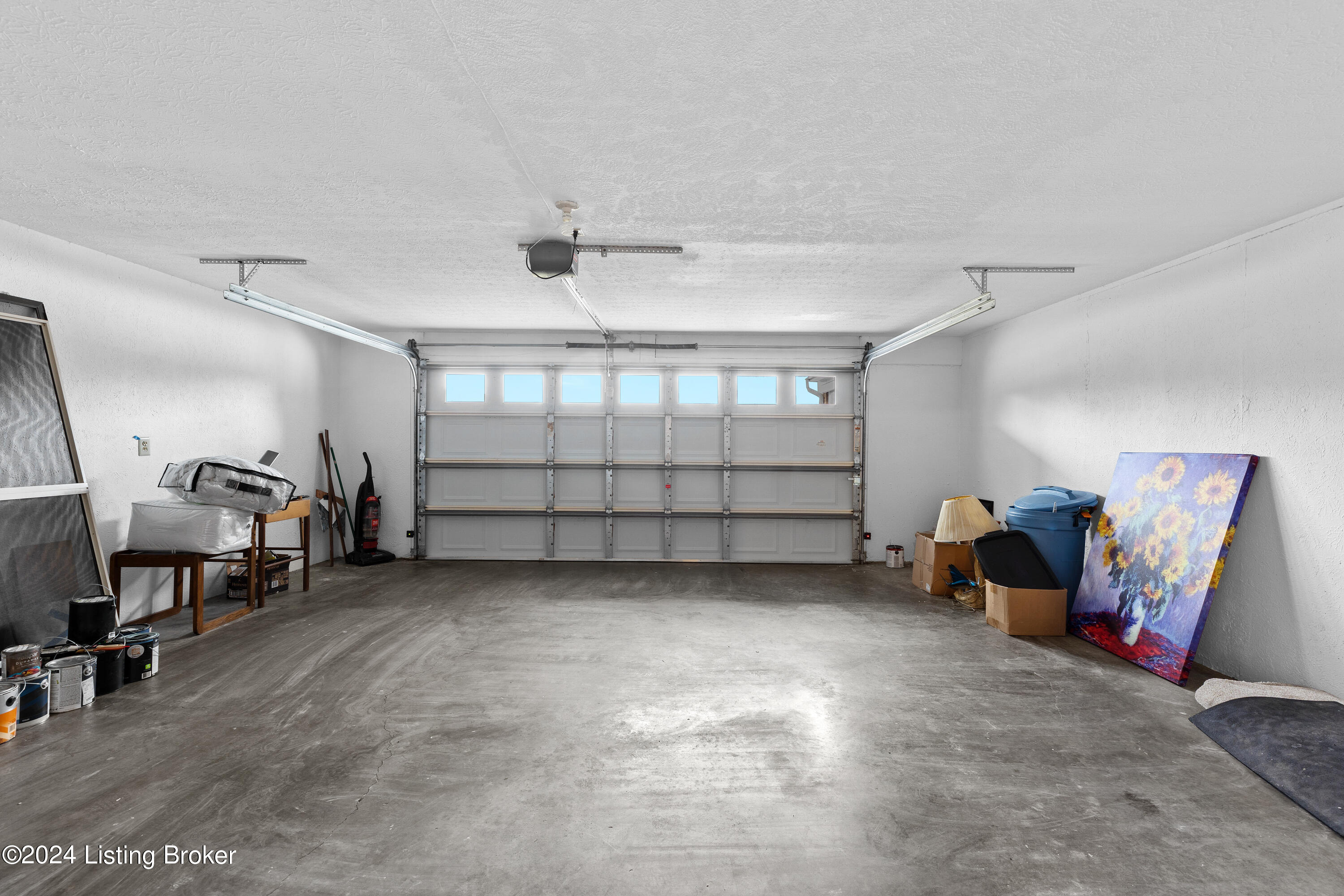 6391 Marina Dr