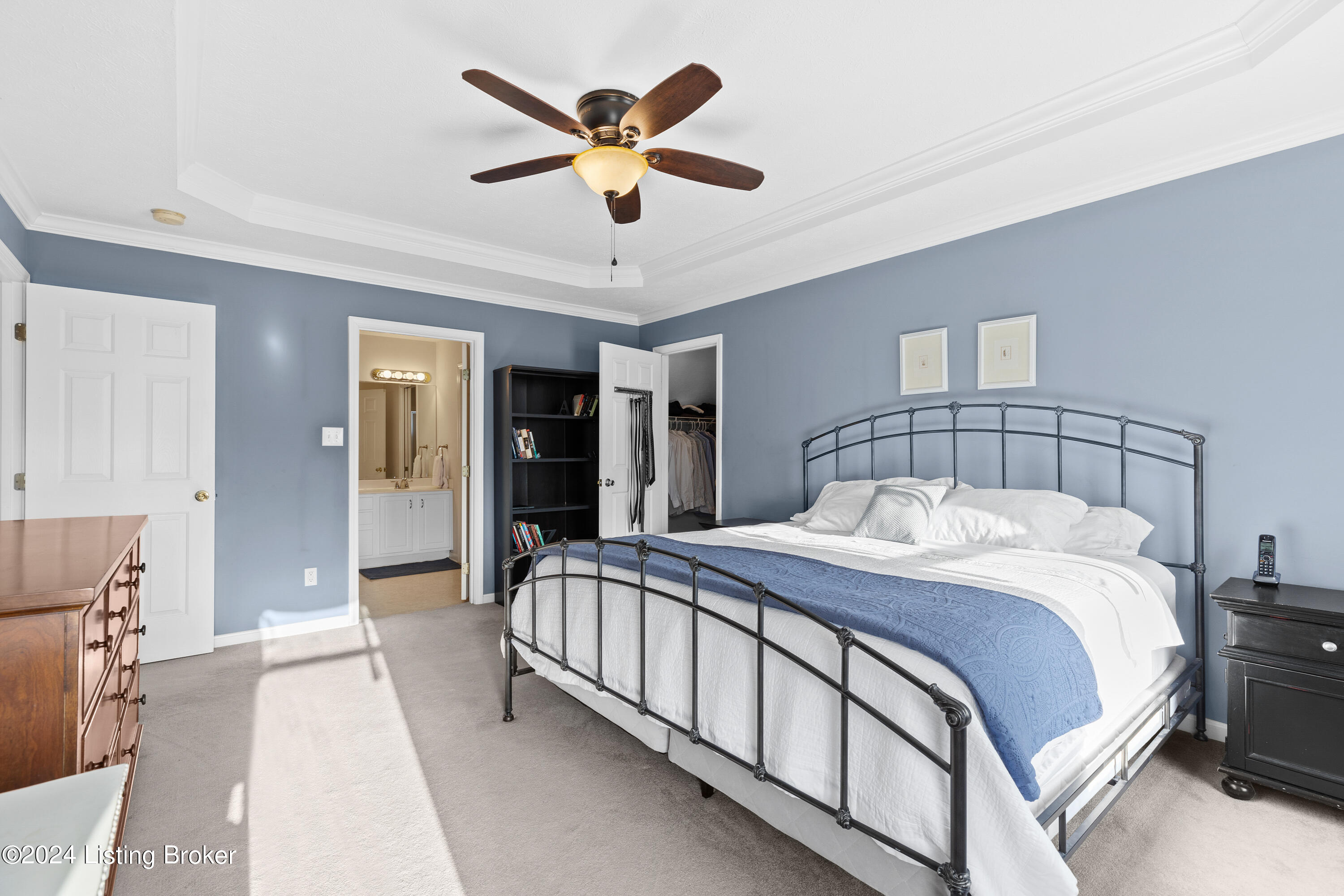 4305 Wooded Bend Way