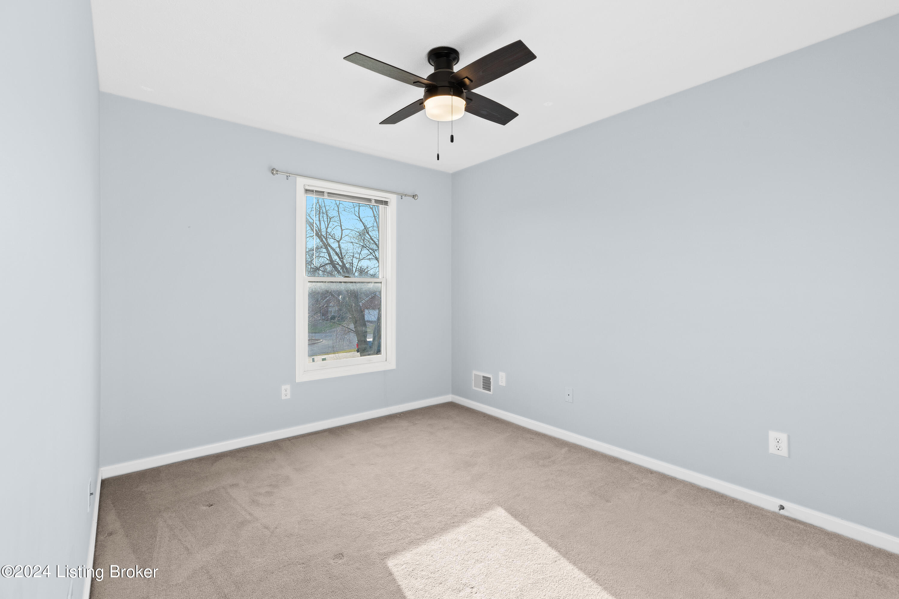 4305 Wooded Bend Way