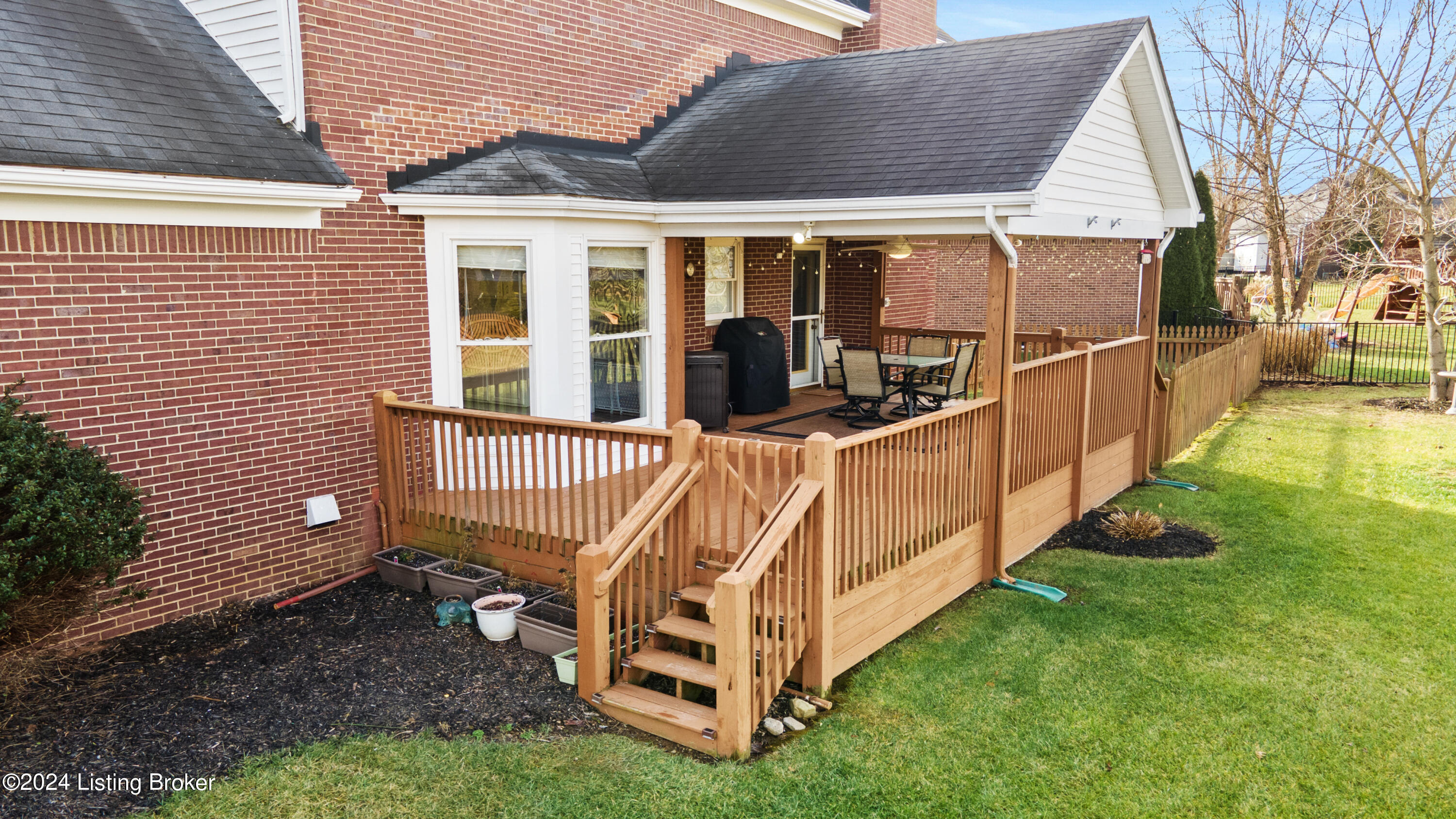 4305 Wooded Bend Way