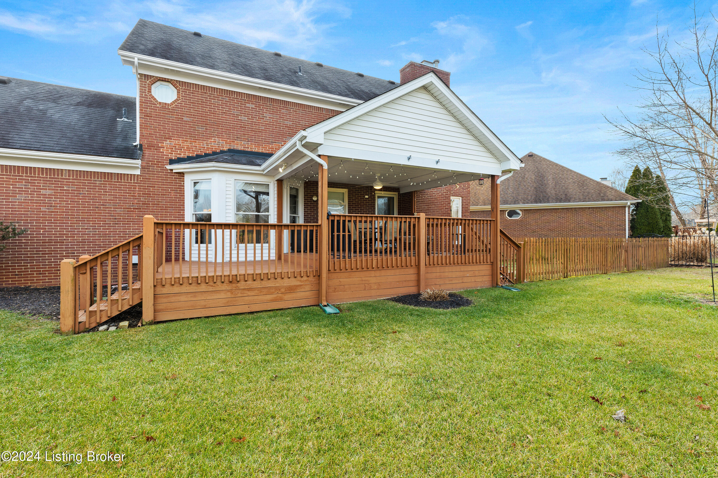 4305 Wooded Bend Way