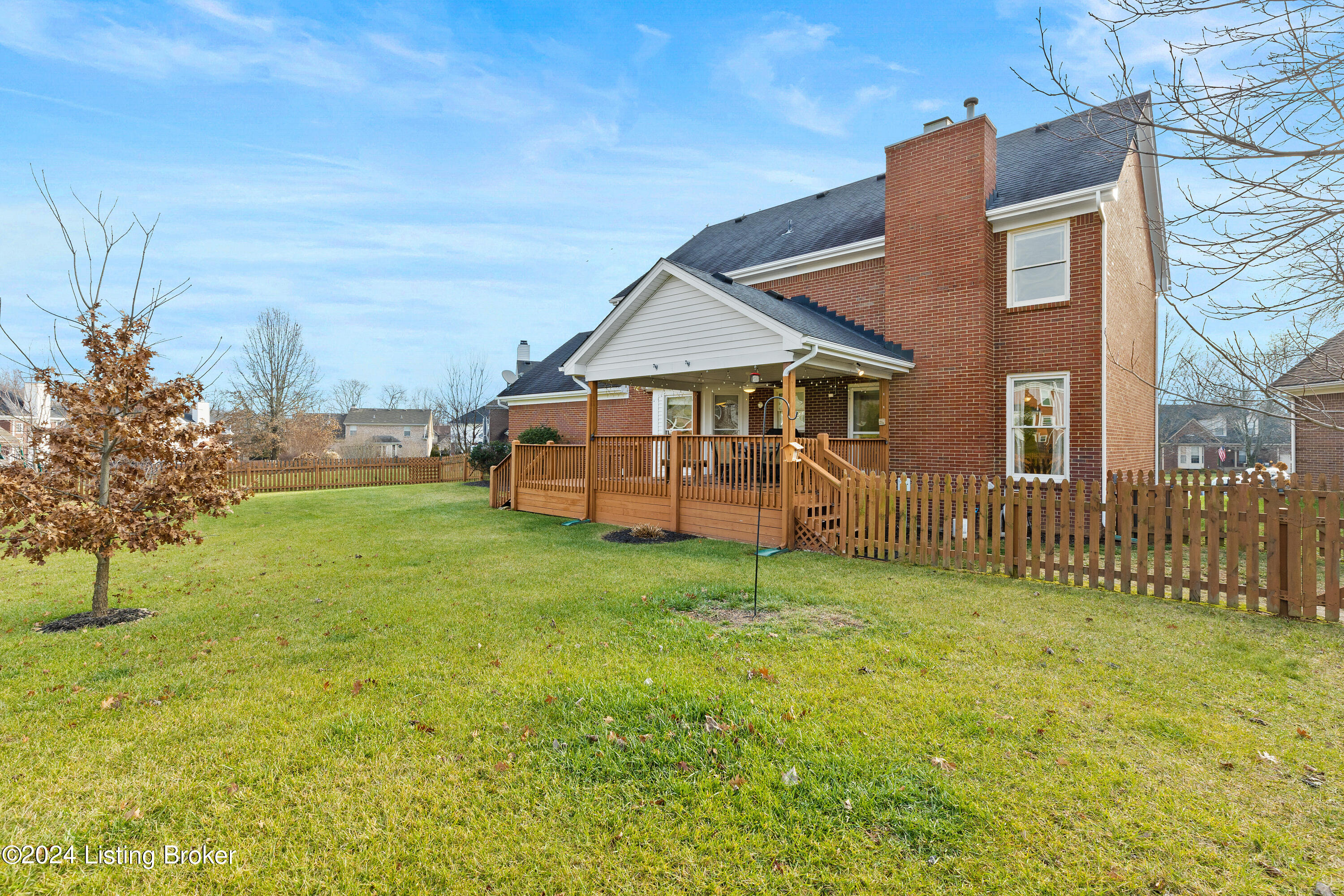 4305 Wooded Bend Way