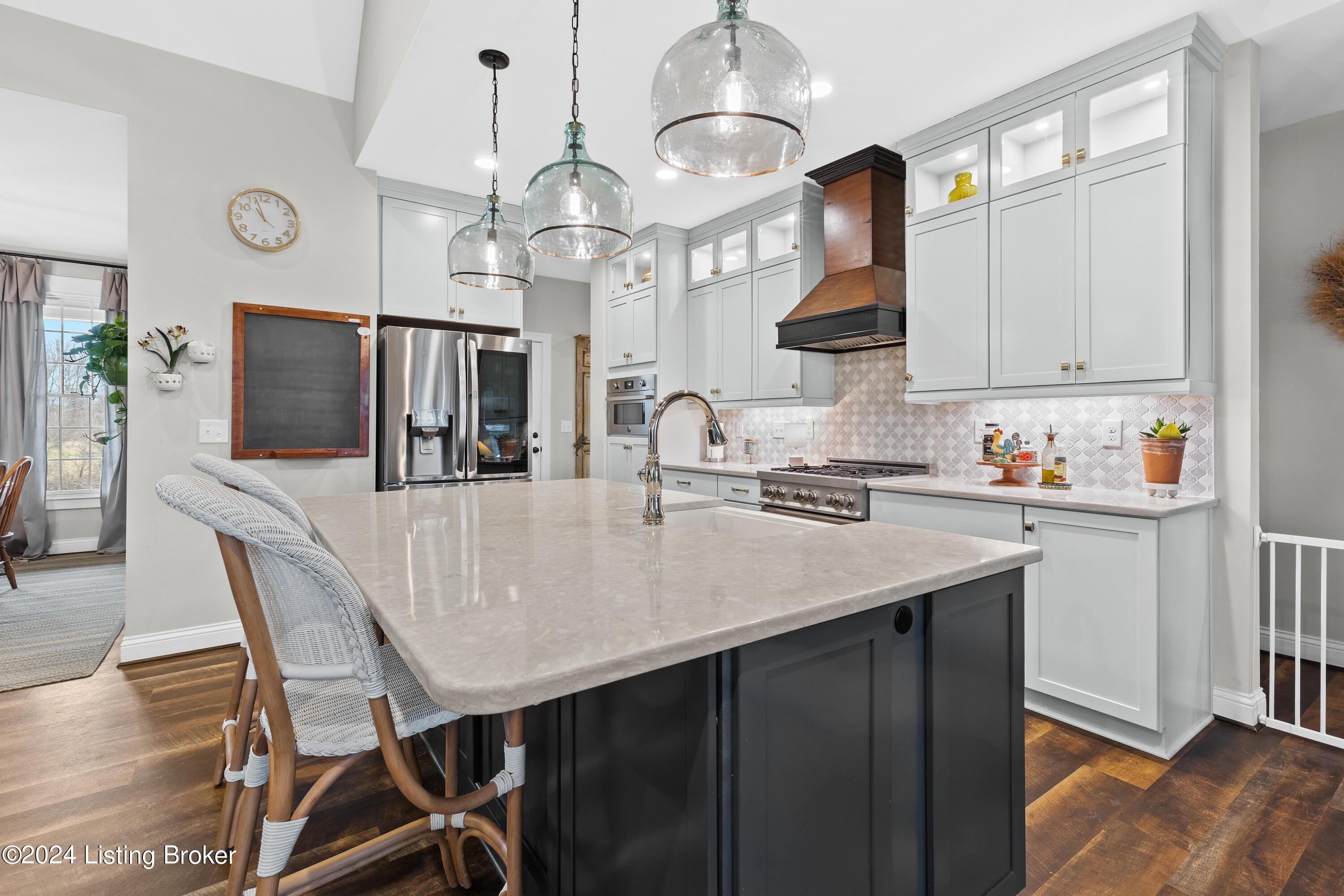 10507 Holly Berry Dr