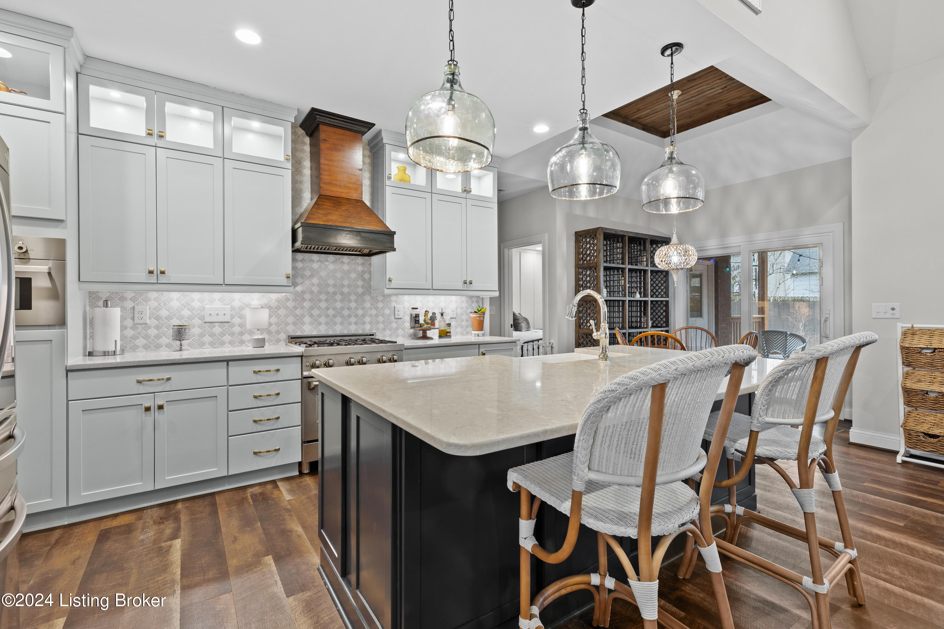 10507 Holly Berry Dr