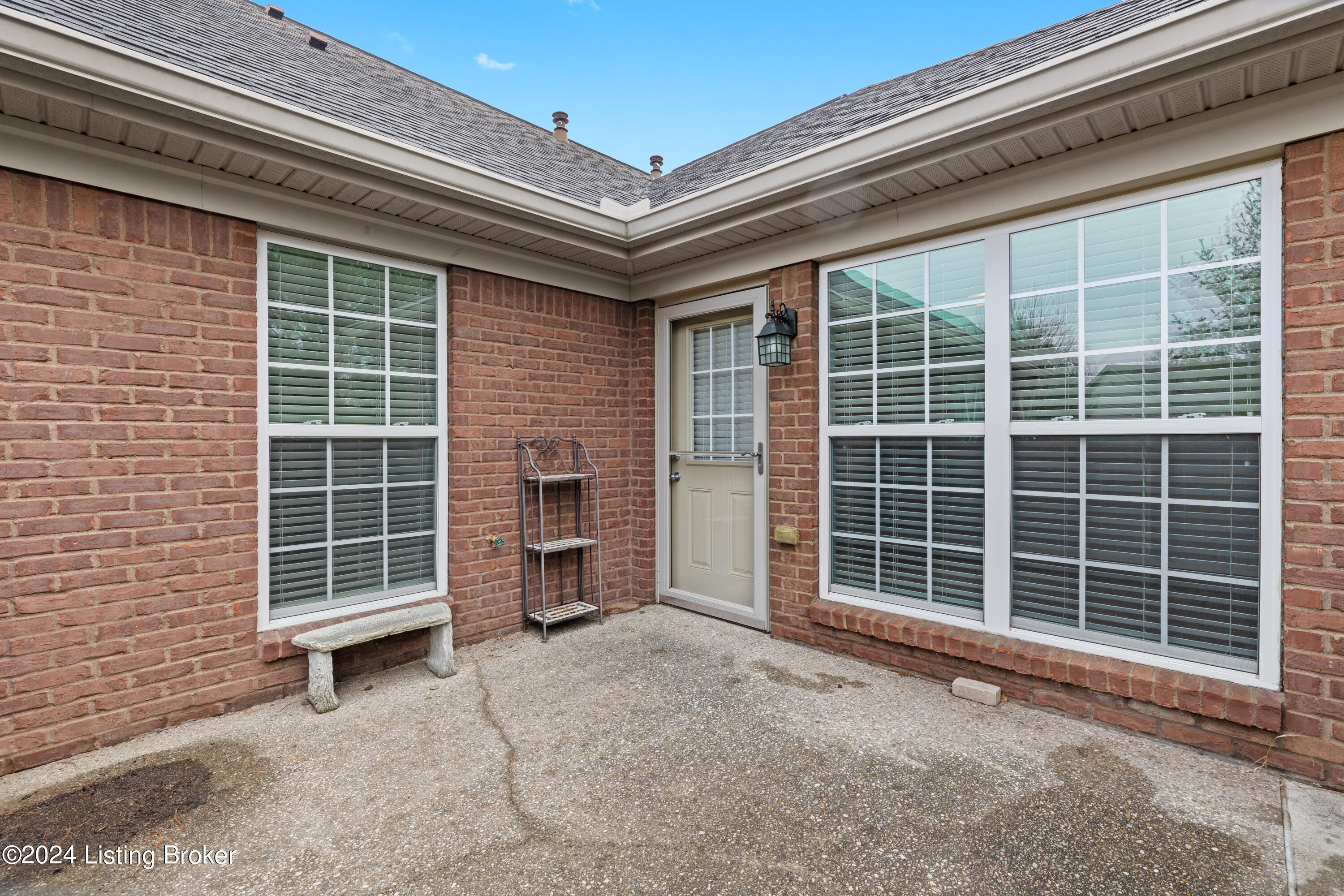 9018 Sidney Way
