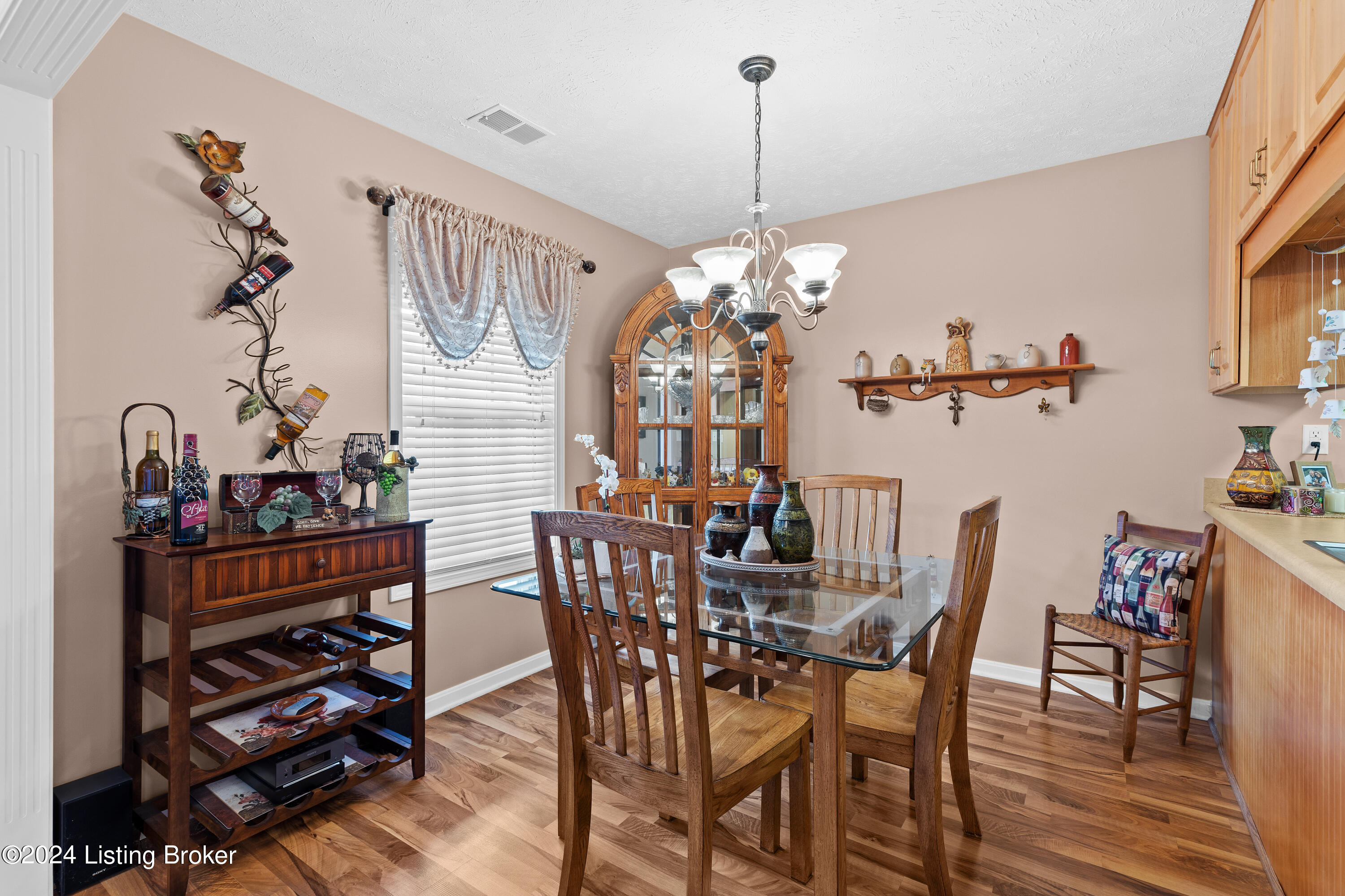 4801 Edge Ridge Rd