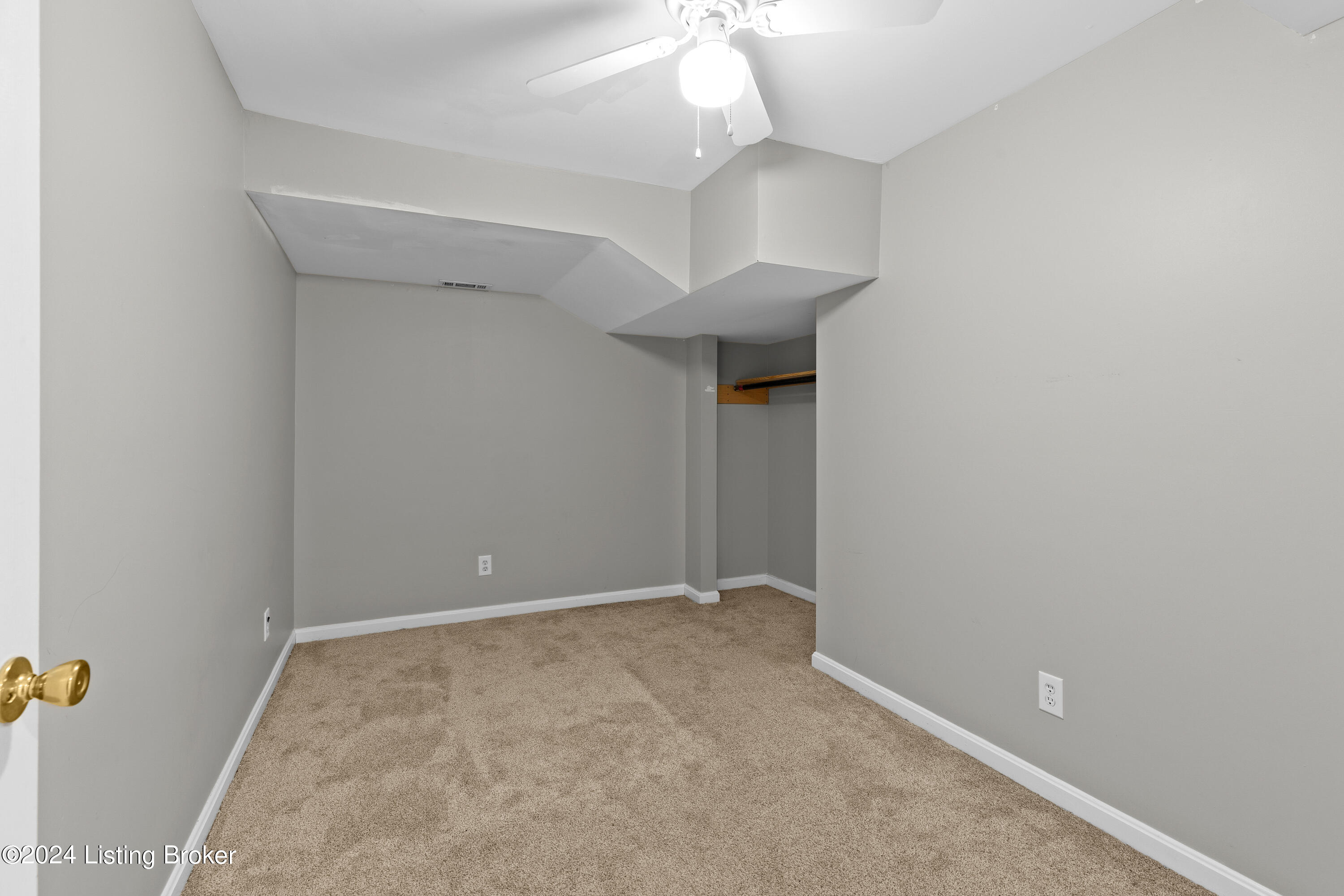 3212 Elder Park Rd