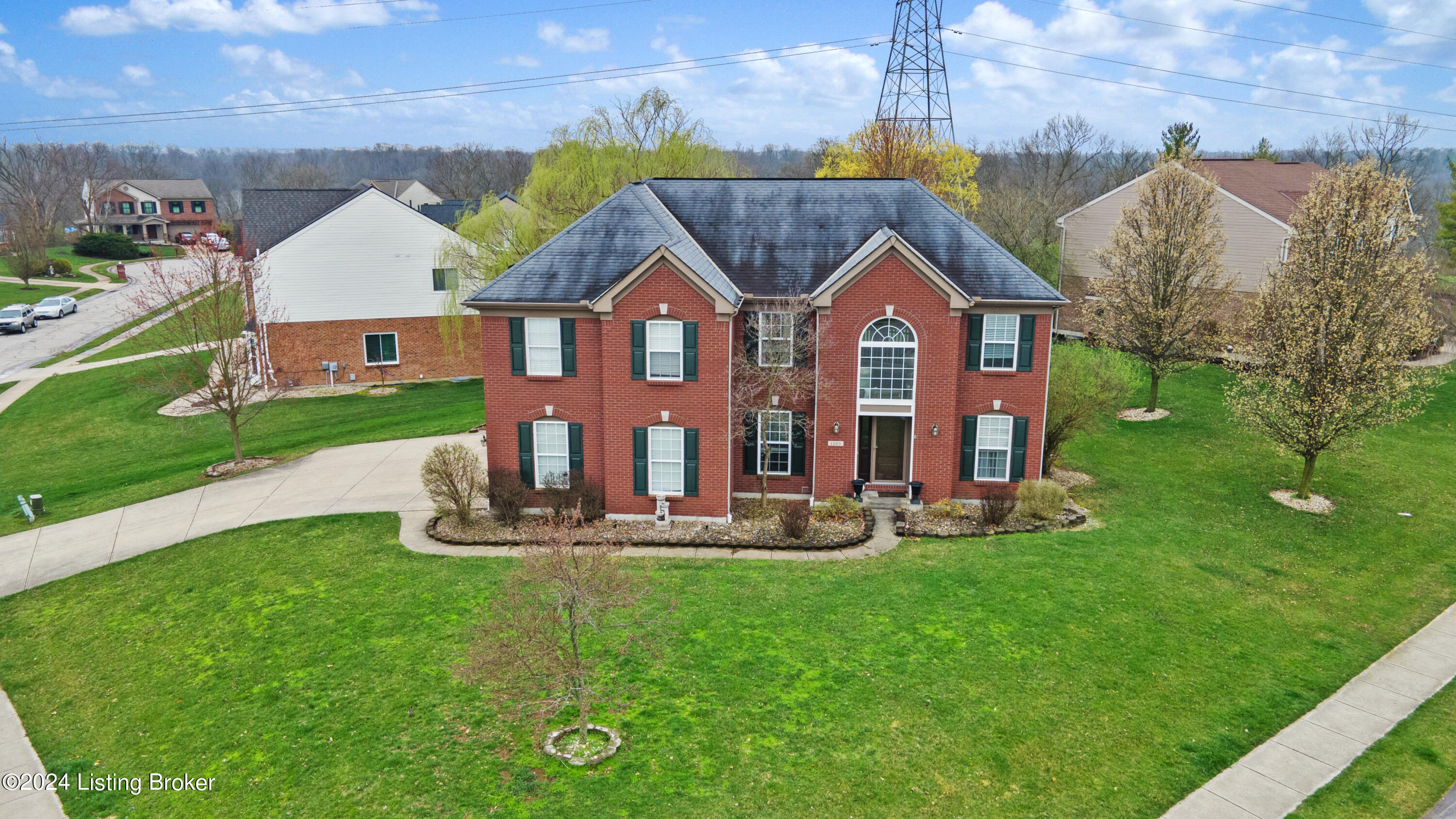 1505 Skye Dr