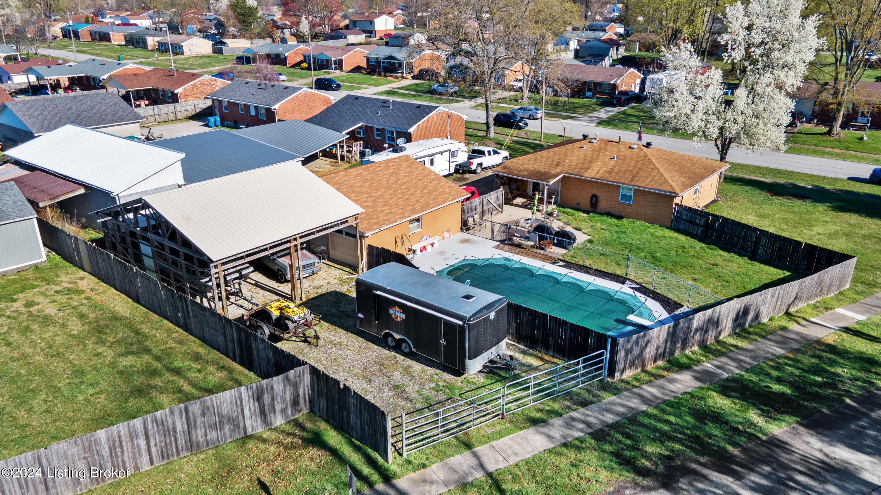 5402 Fruitwood Dr