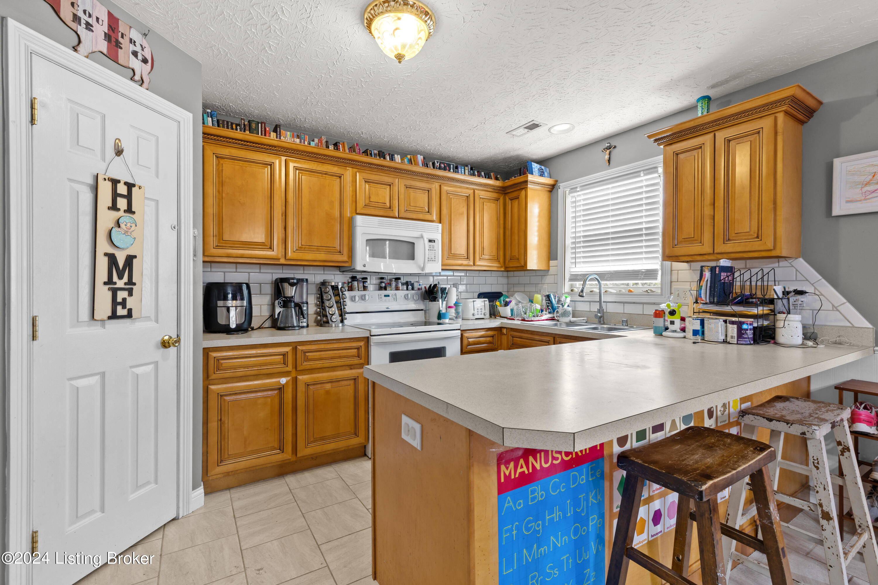 134 Alder Dr