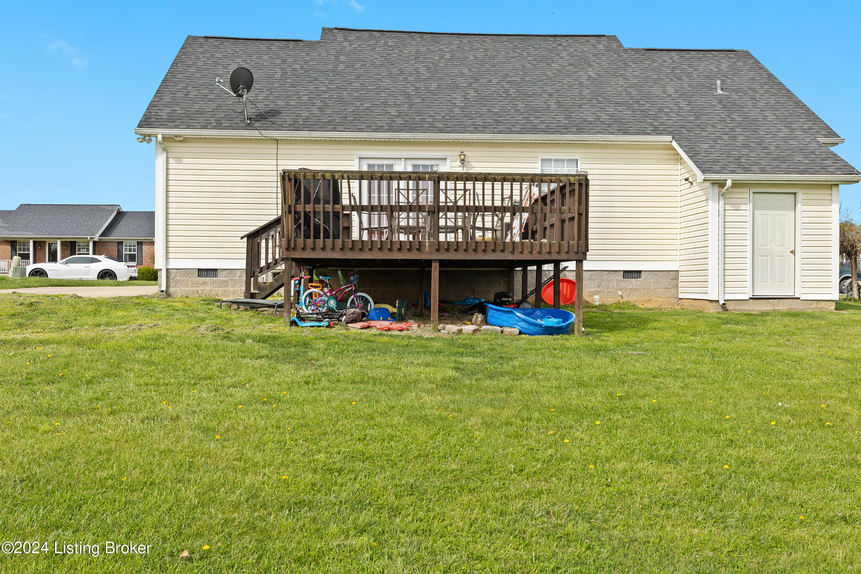 134 Alder Dr