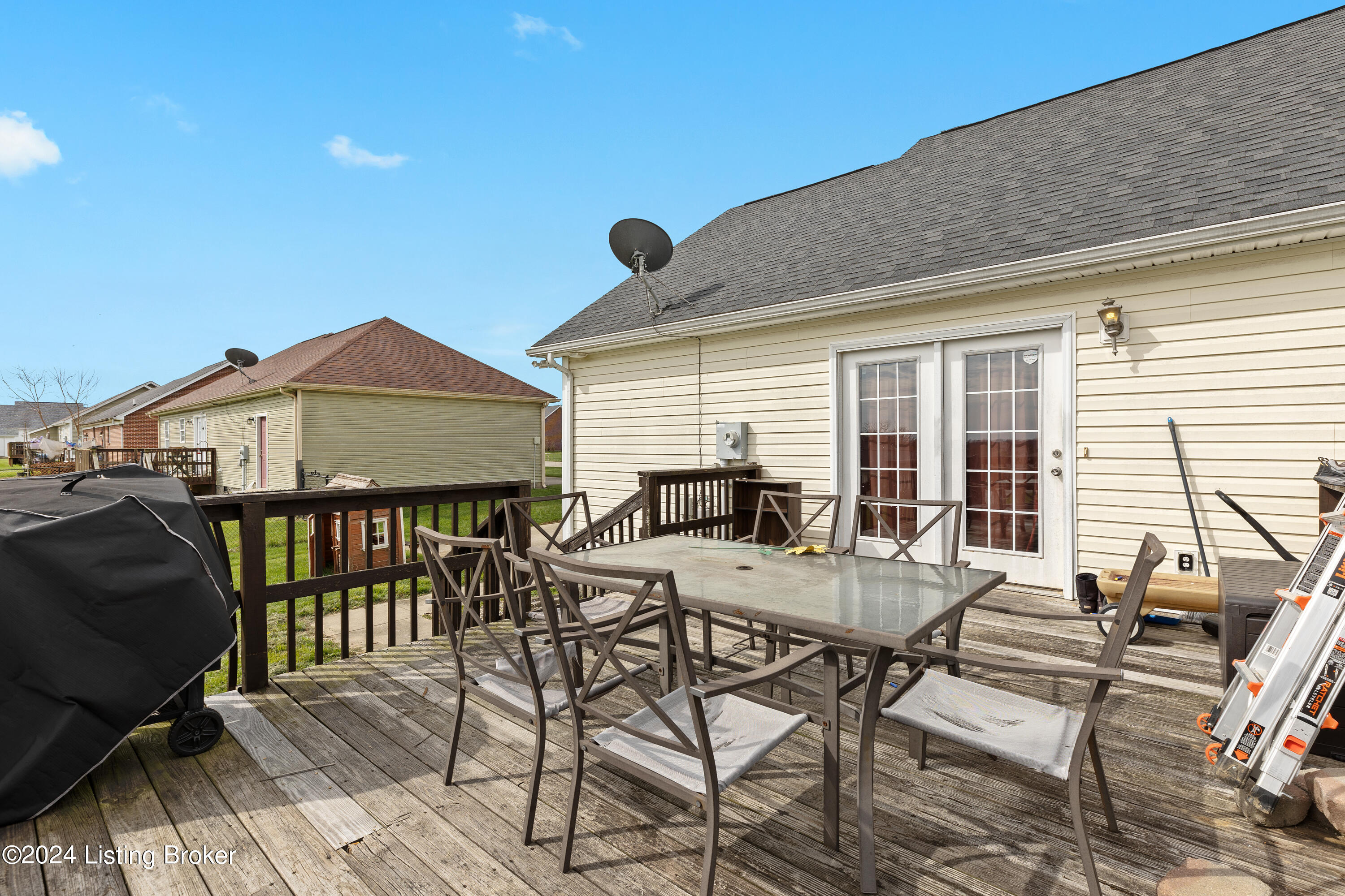 134 Alder Dr