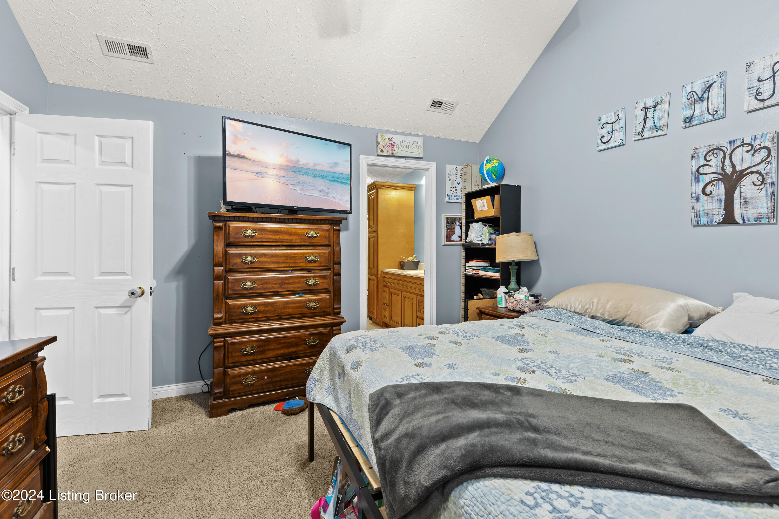 134 Alder Dr