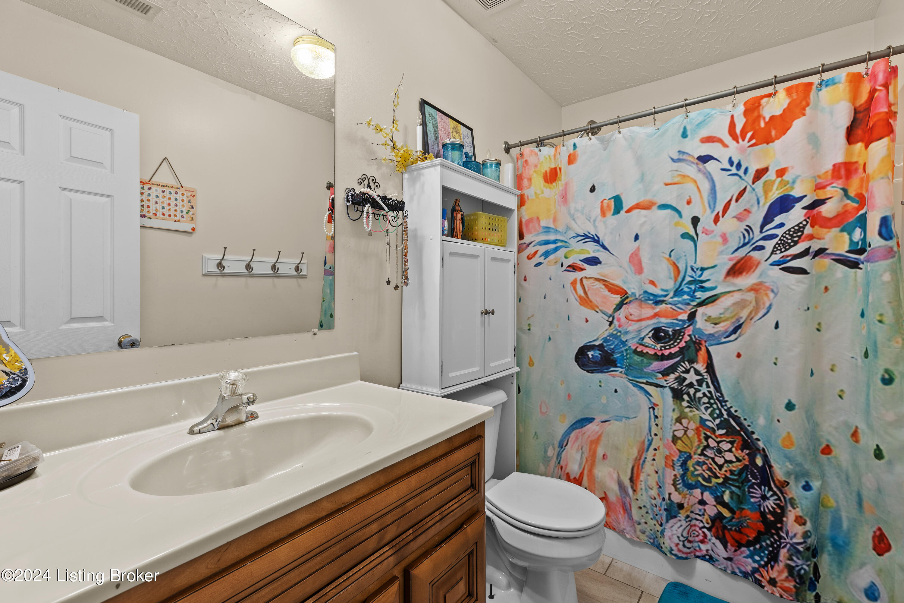 134 Alder Dr
