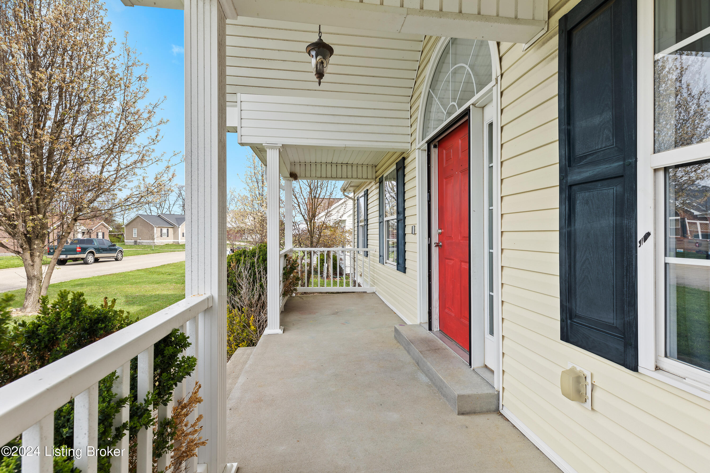 134 Alder Dr