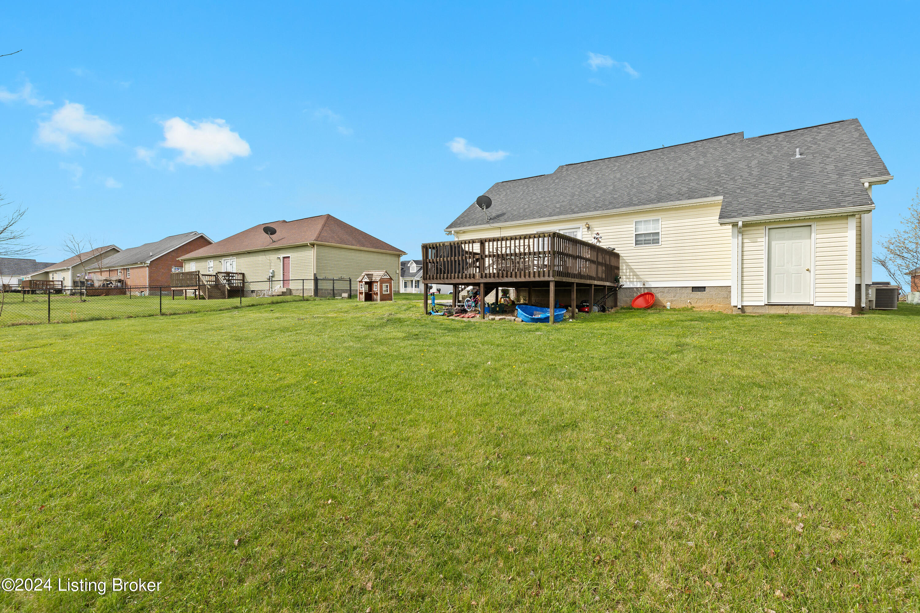 134 Alder Dr