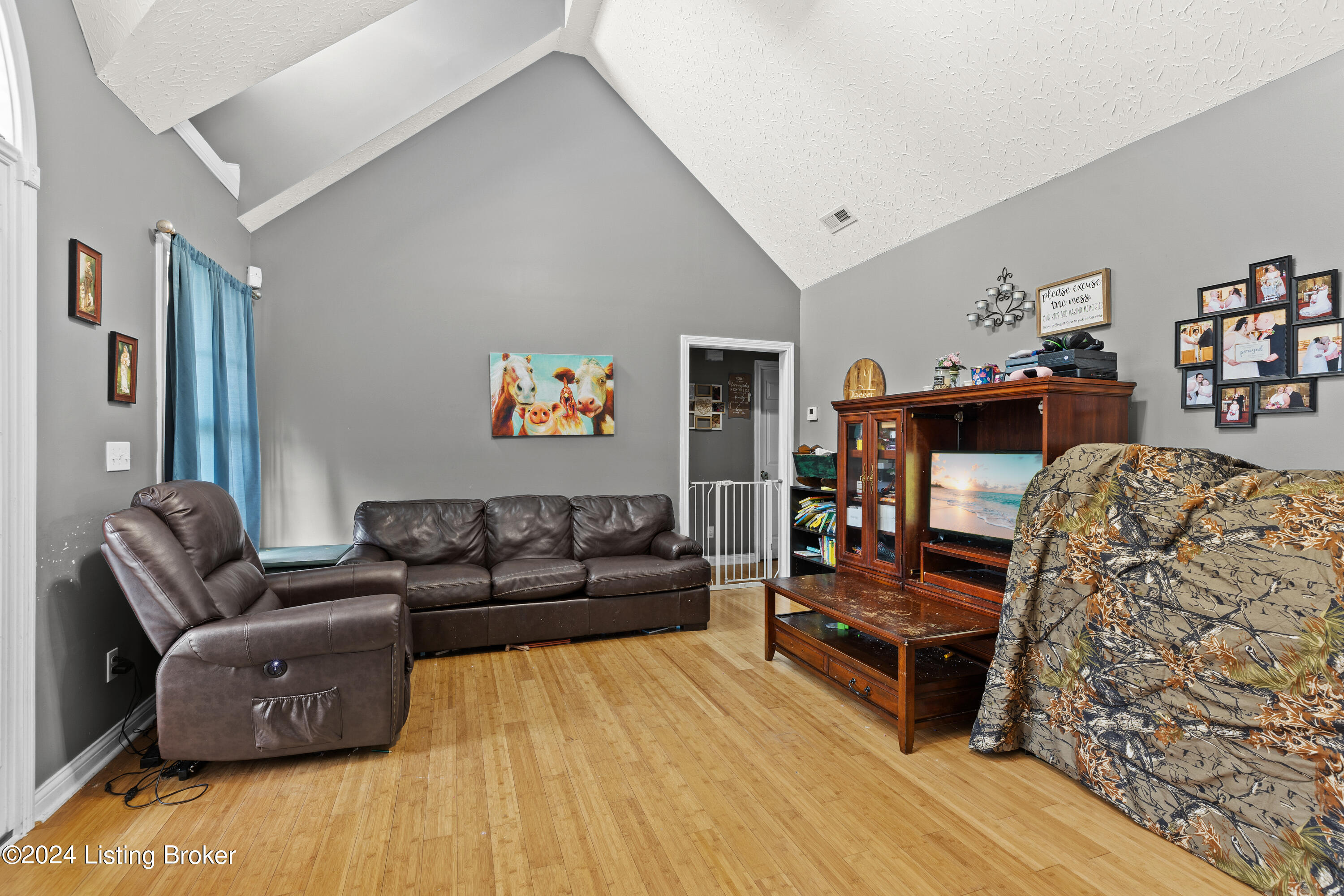 134 Alder Dr
