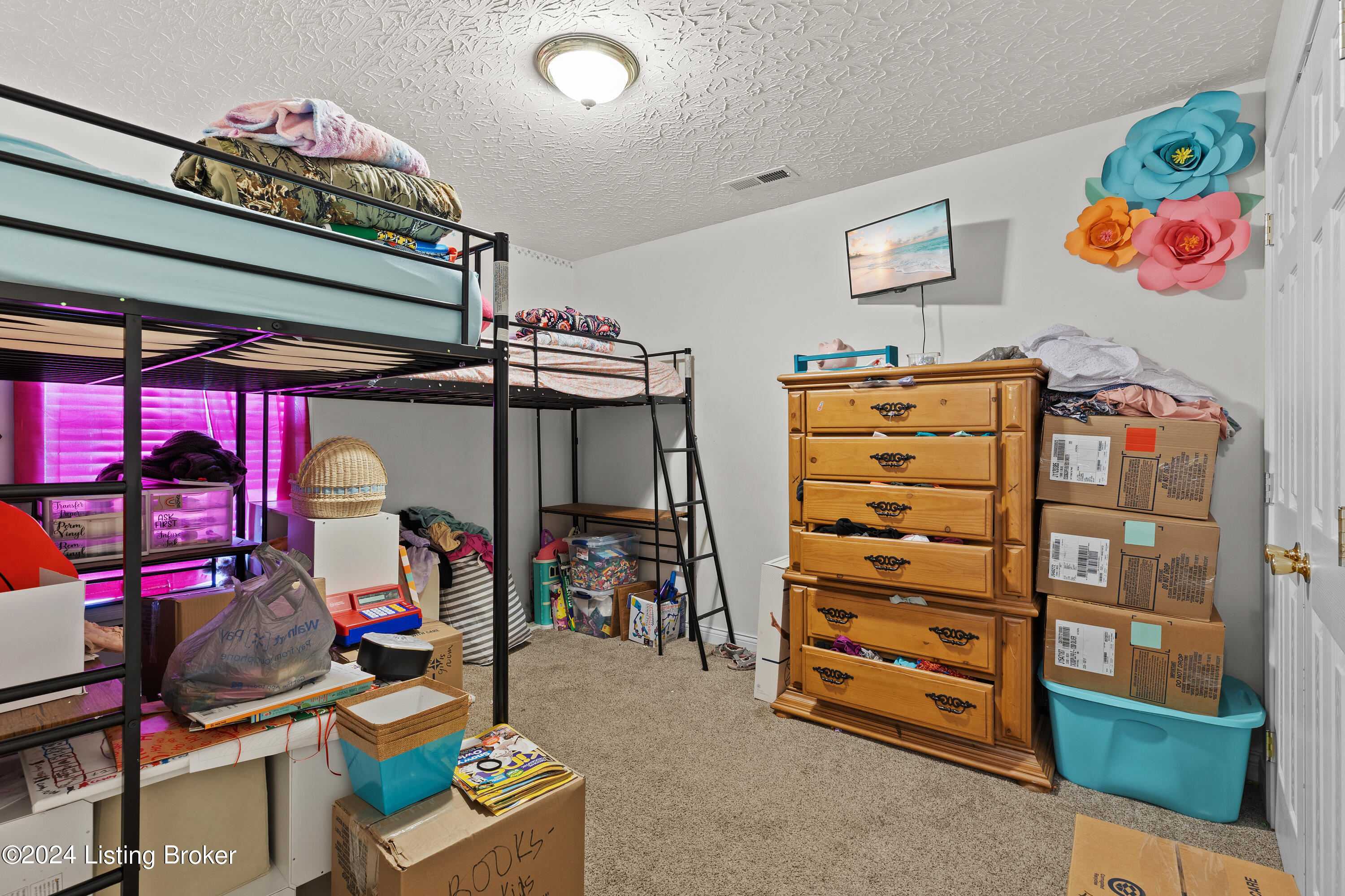 134 Alder Dr