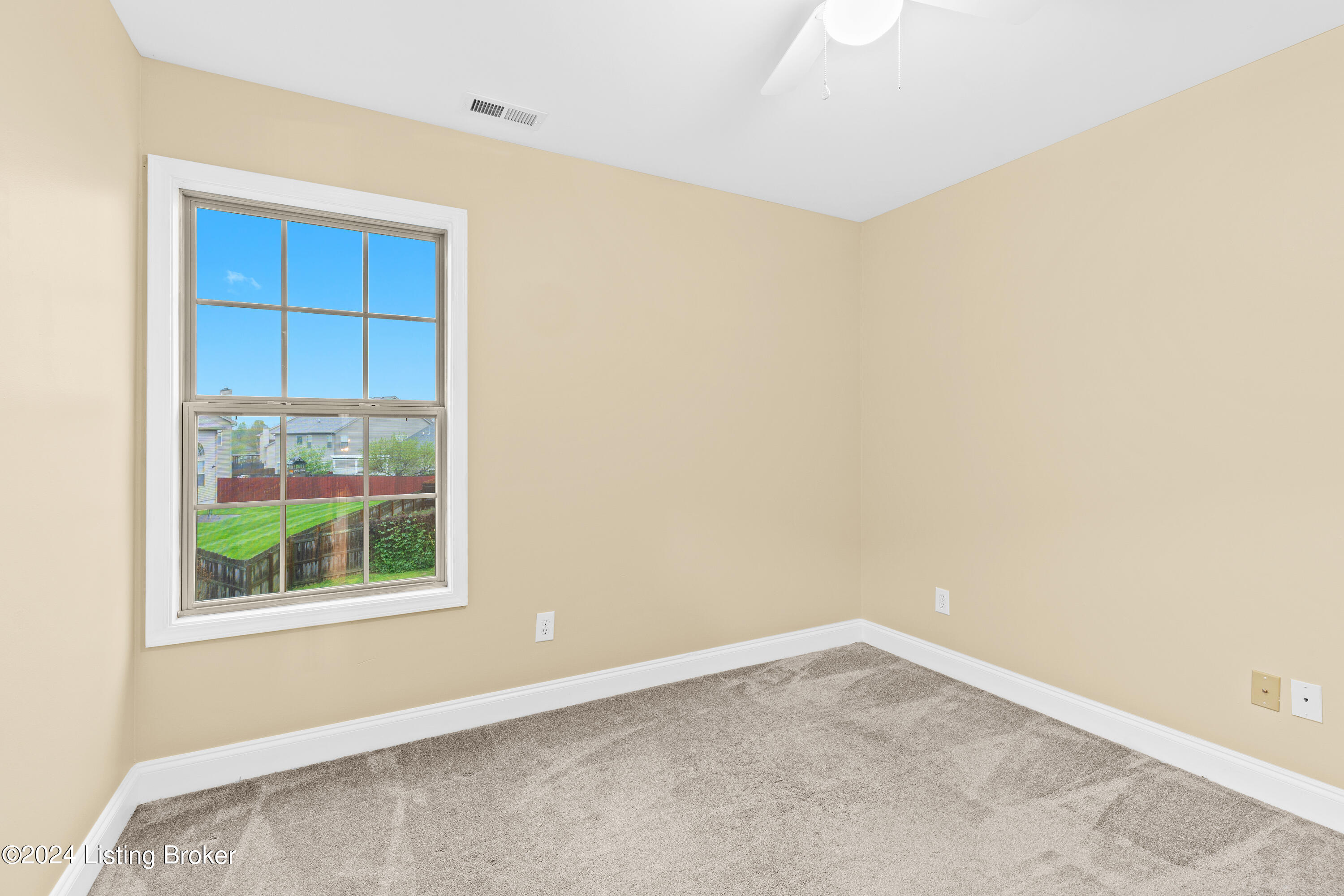 7121 Black Walnut Cir