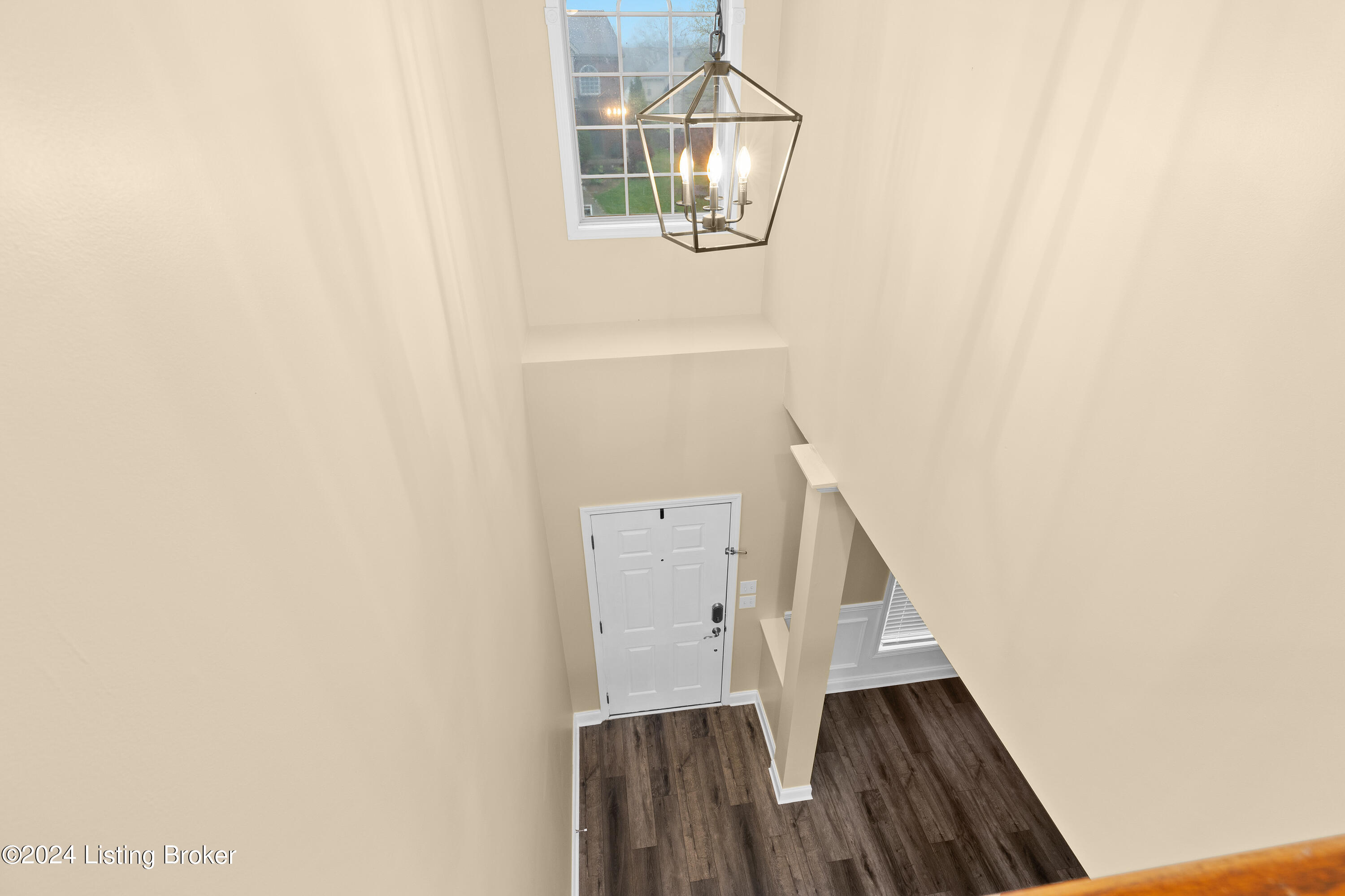 7121 Black Walnut Cir