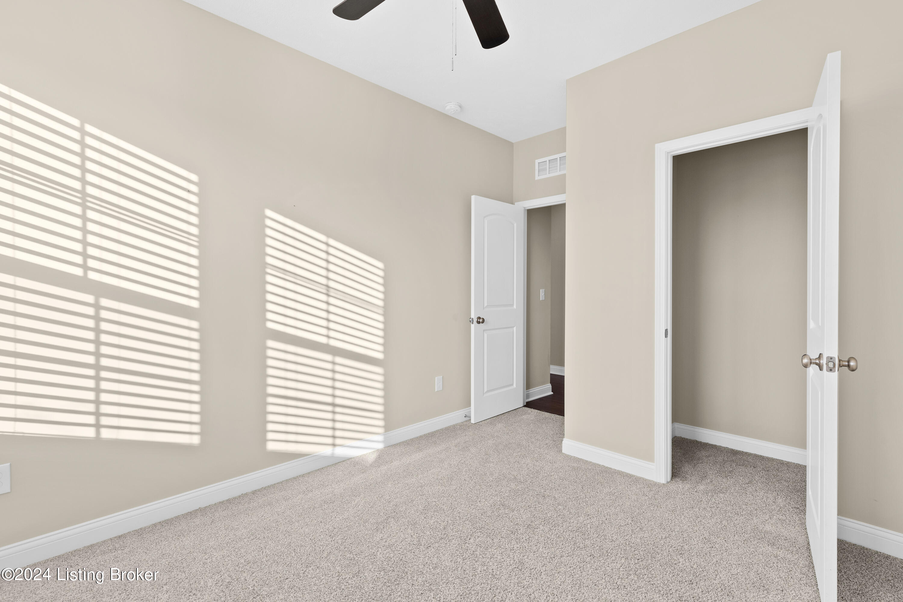 1208 Summit Parks Dr