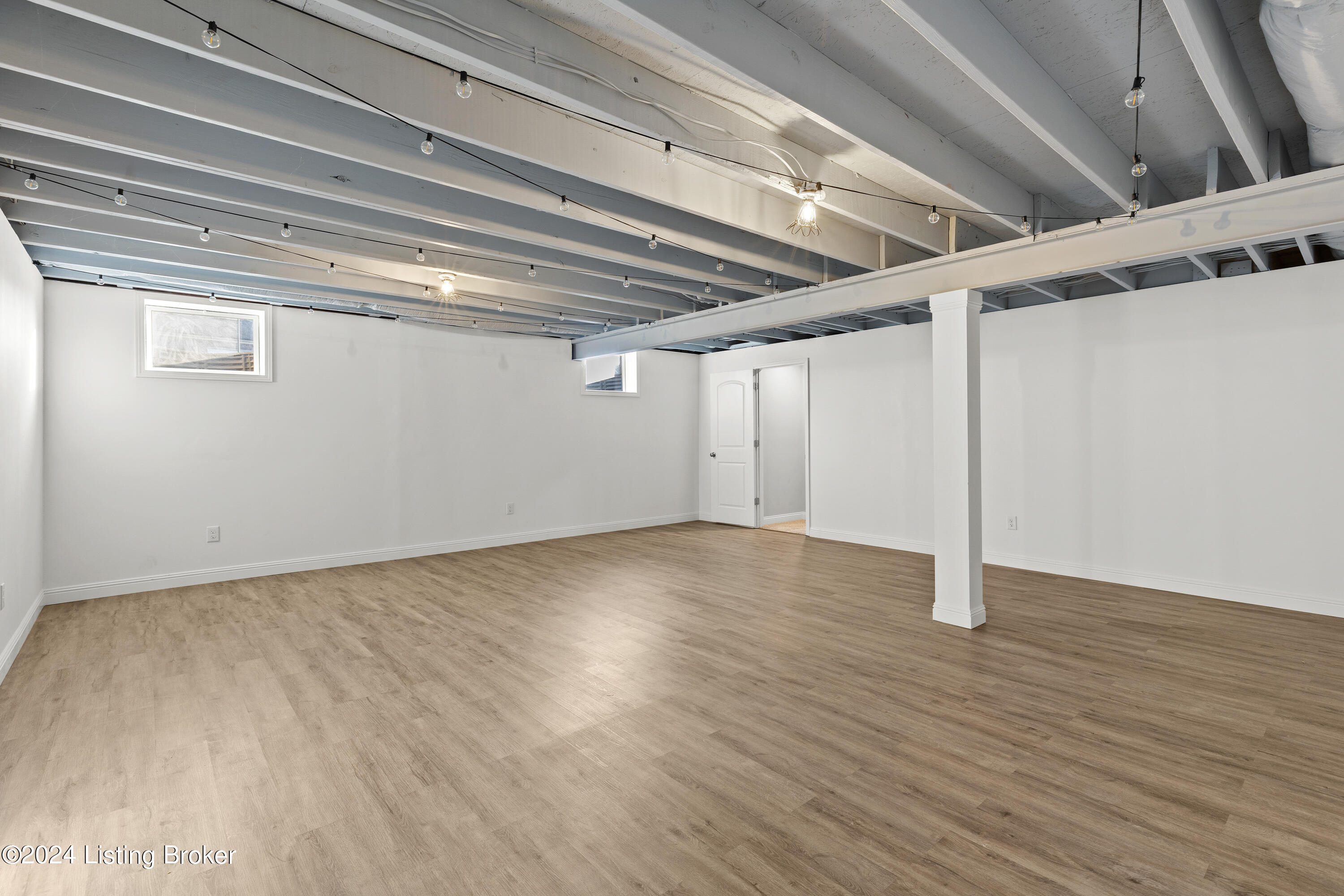 1208 Summit Parks Dr