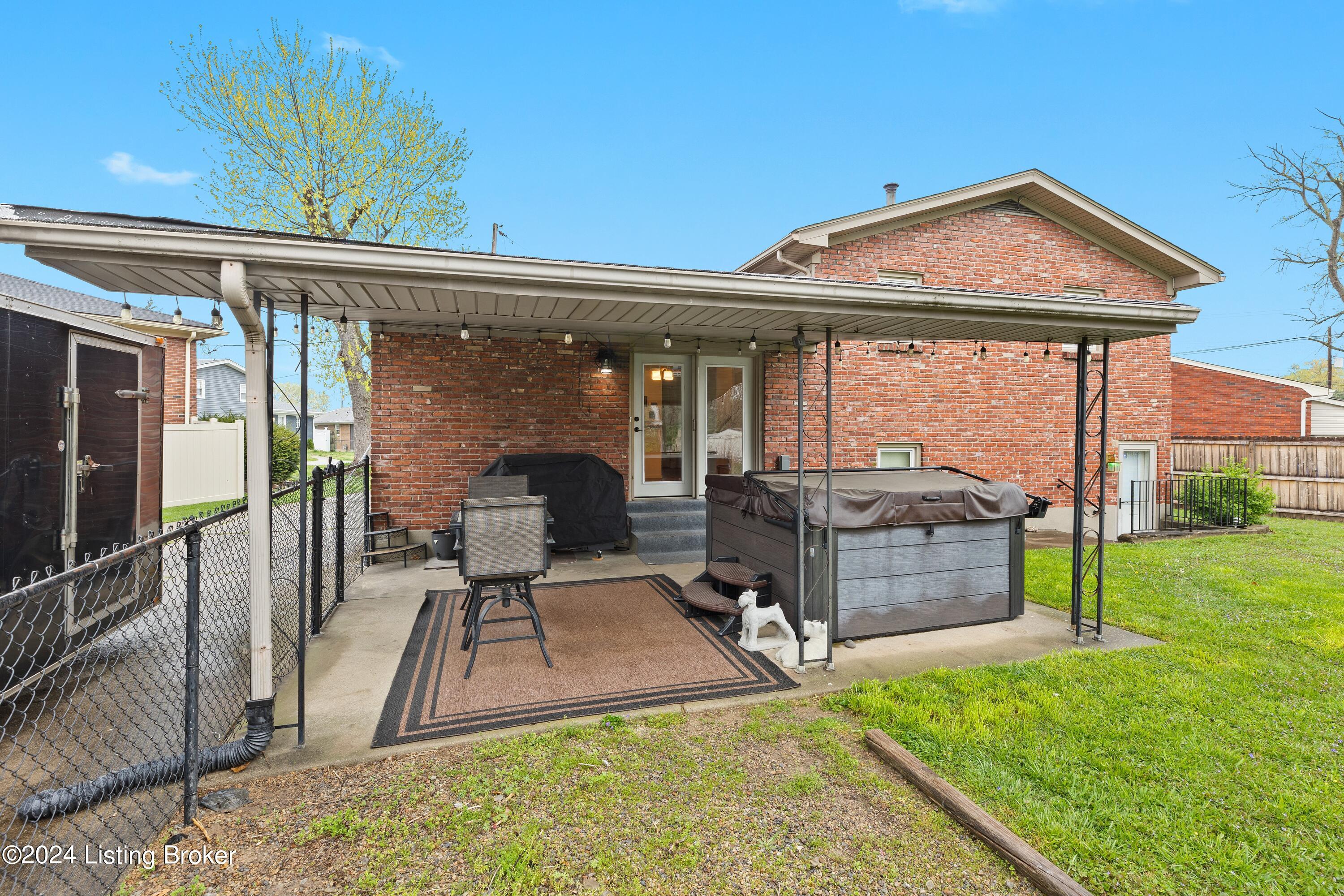 6815 Orange Blossom Rd