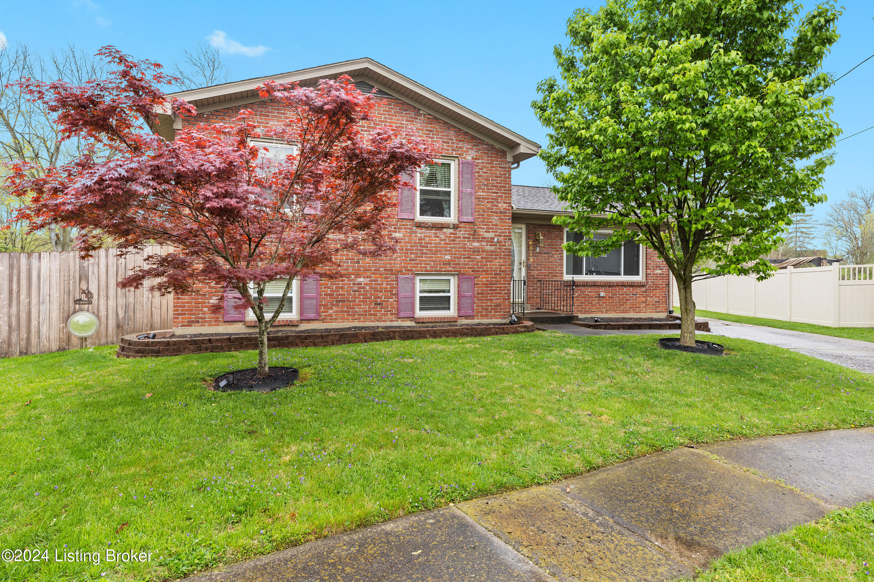 6815 Orange Blossom Rd