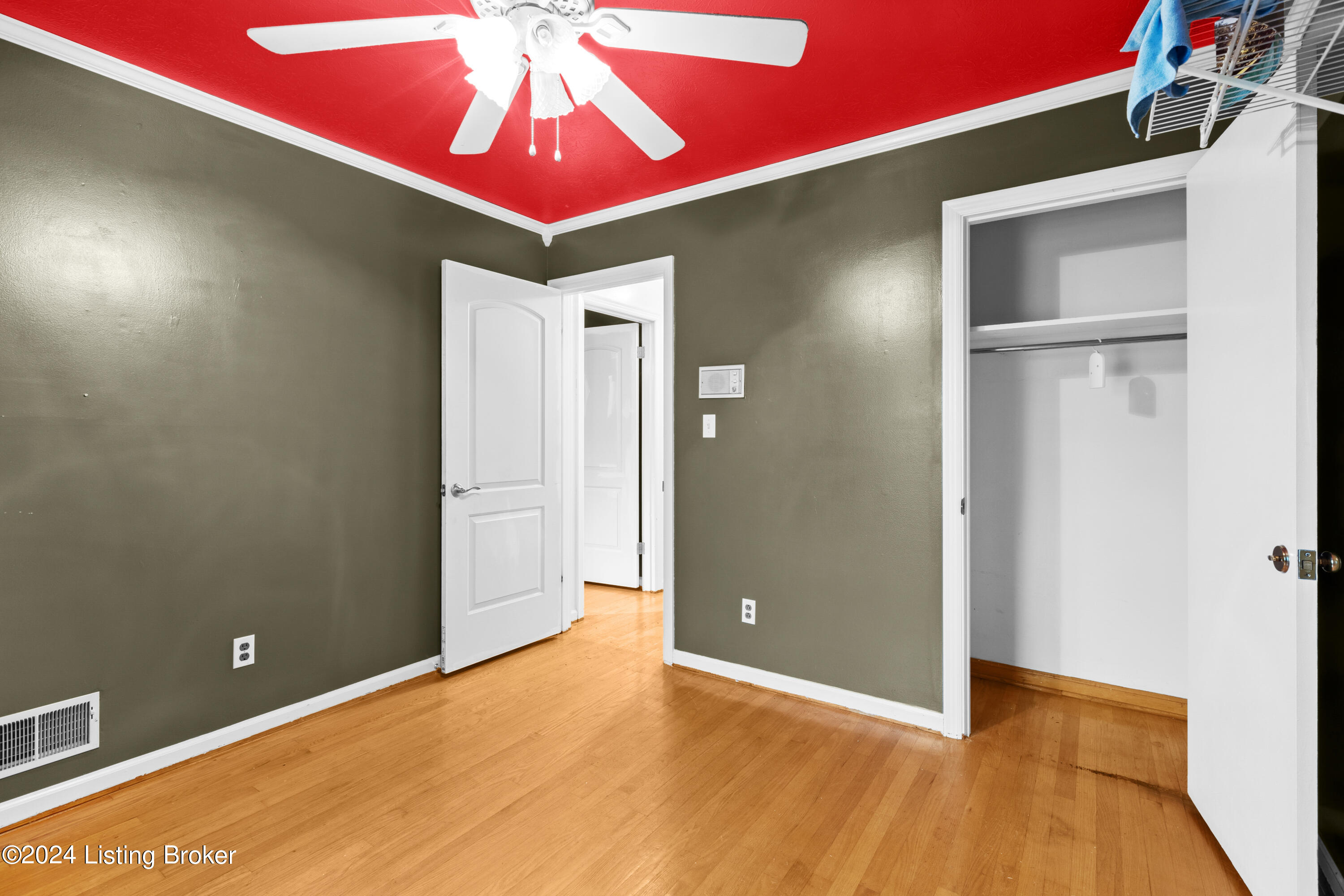 6815 Orange Blossom Rd