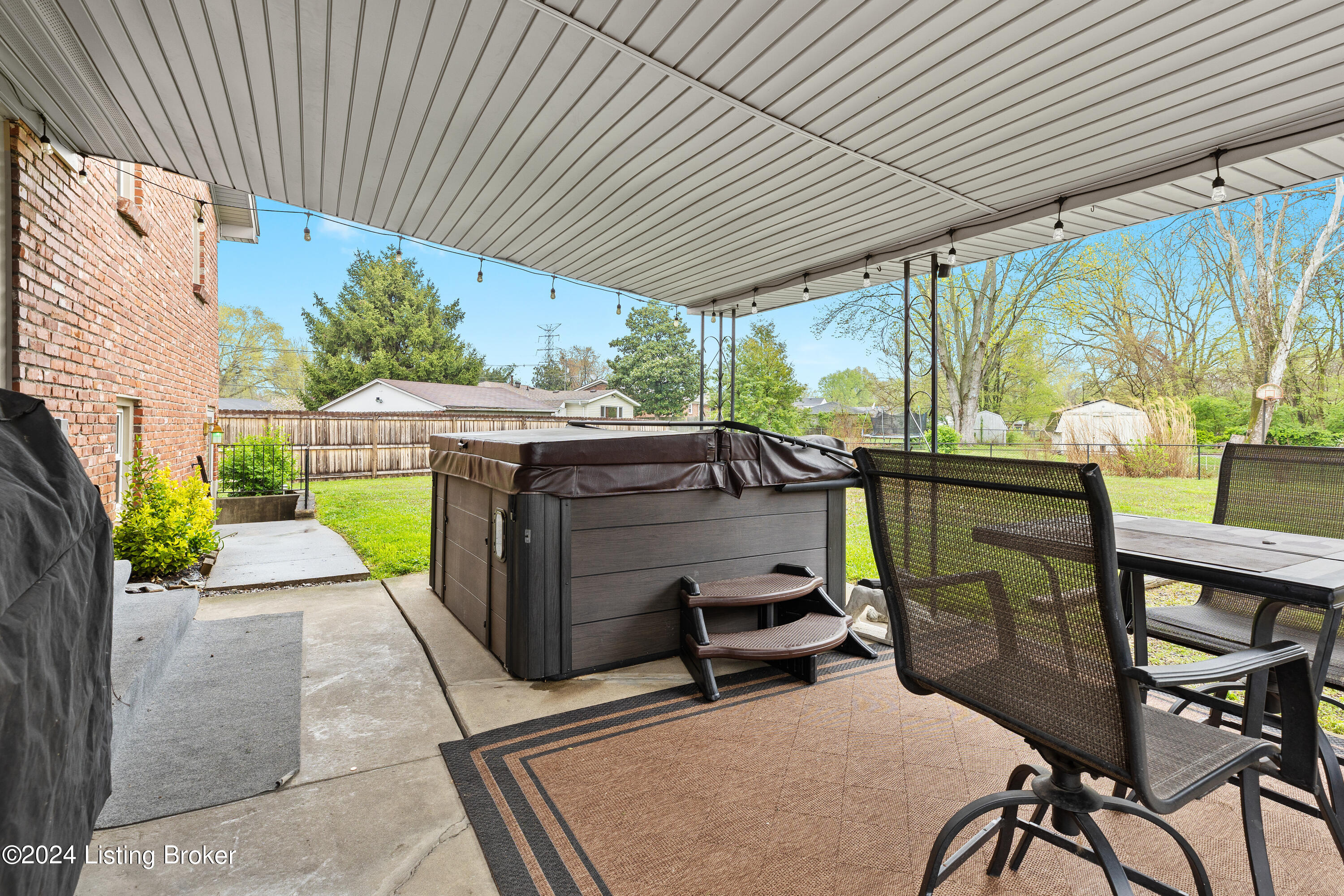 6815 Orange Blossom Rd