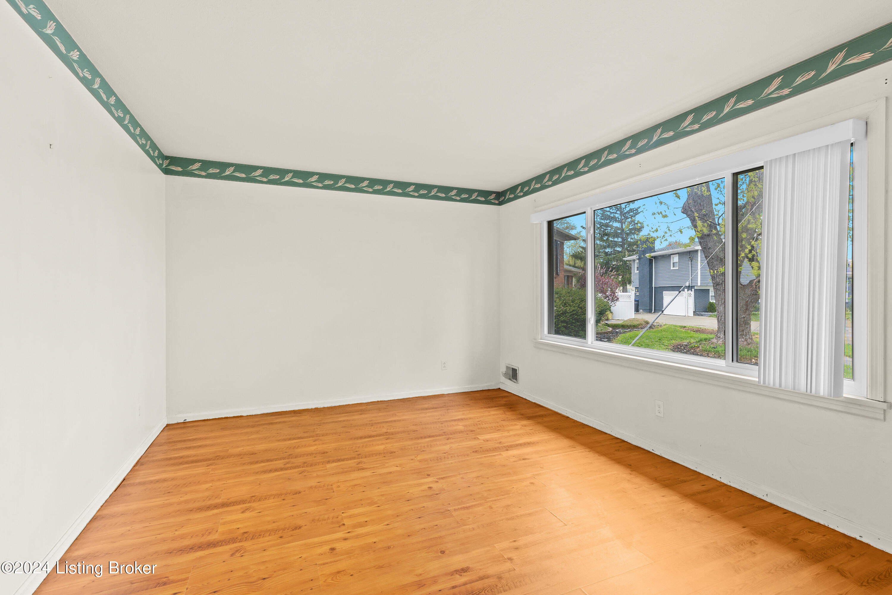 6815 Orange Blossom Rd