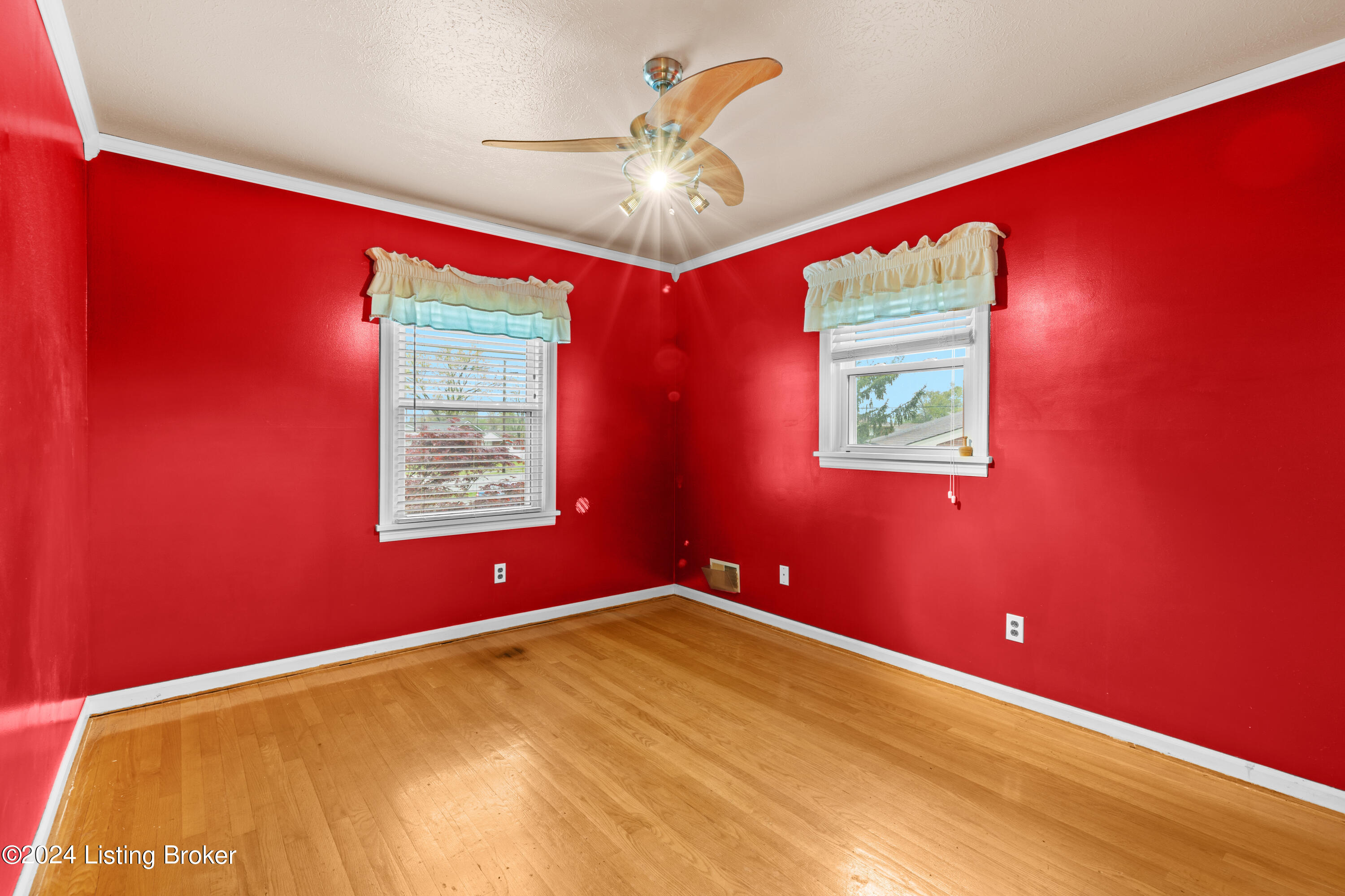 6815 Orange Blossom Rd