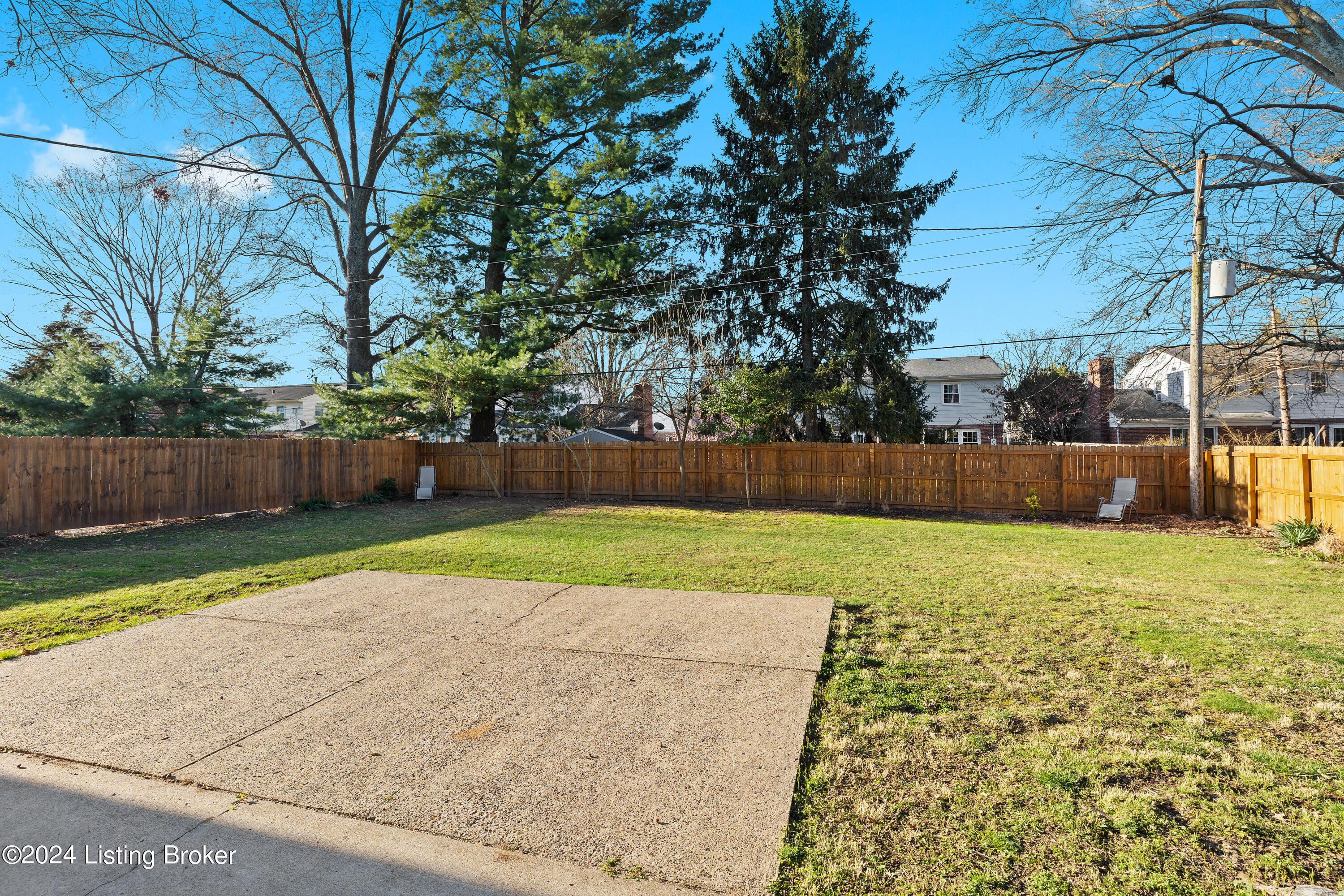9214 Trentham Ln