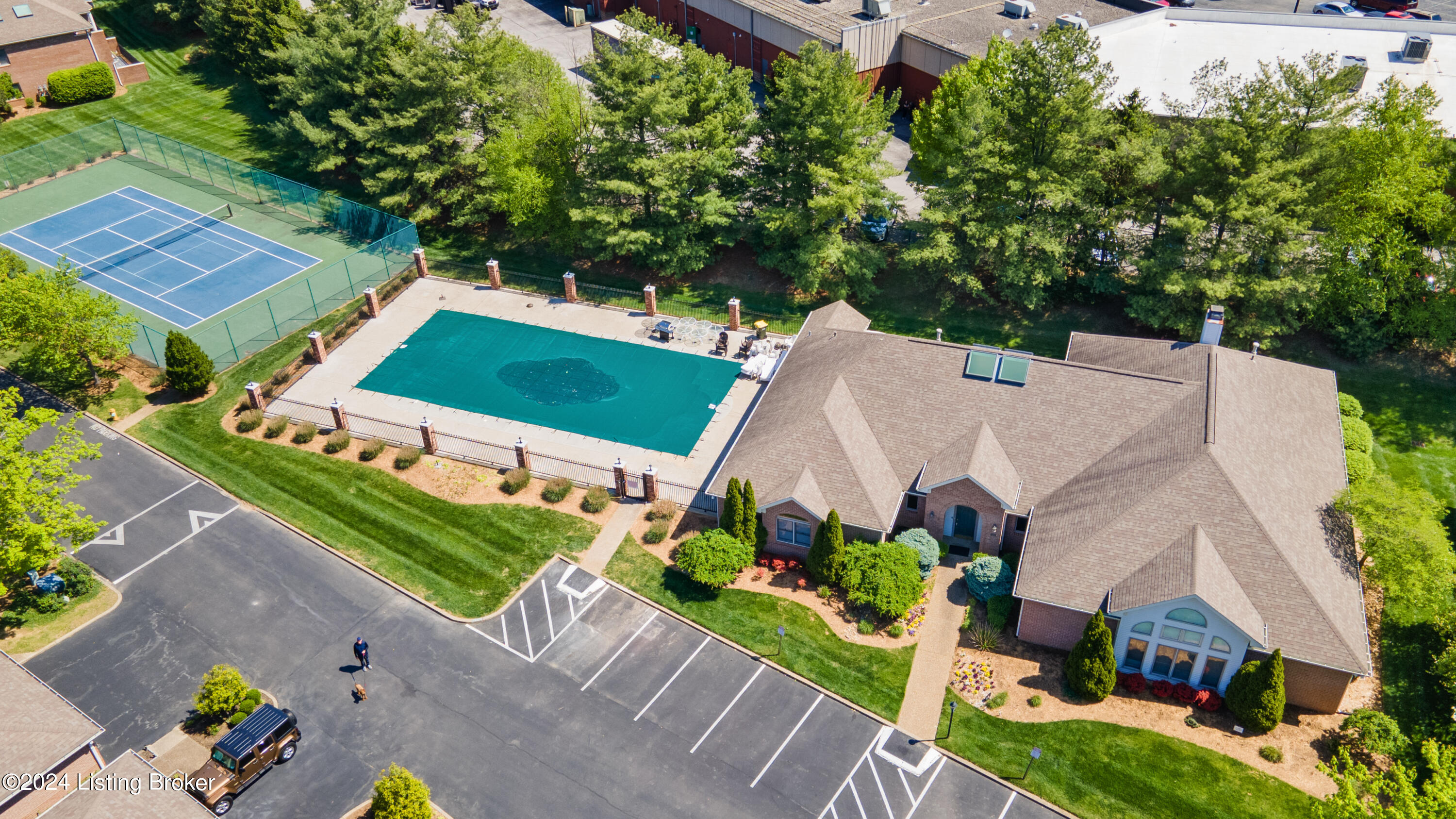 3642 Hurstbourne Ridge Blvd