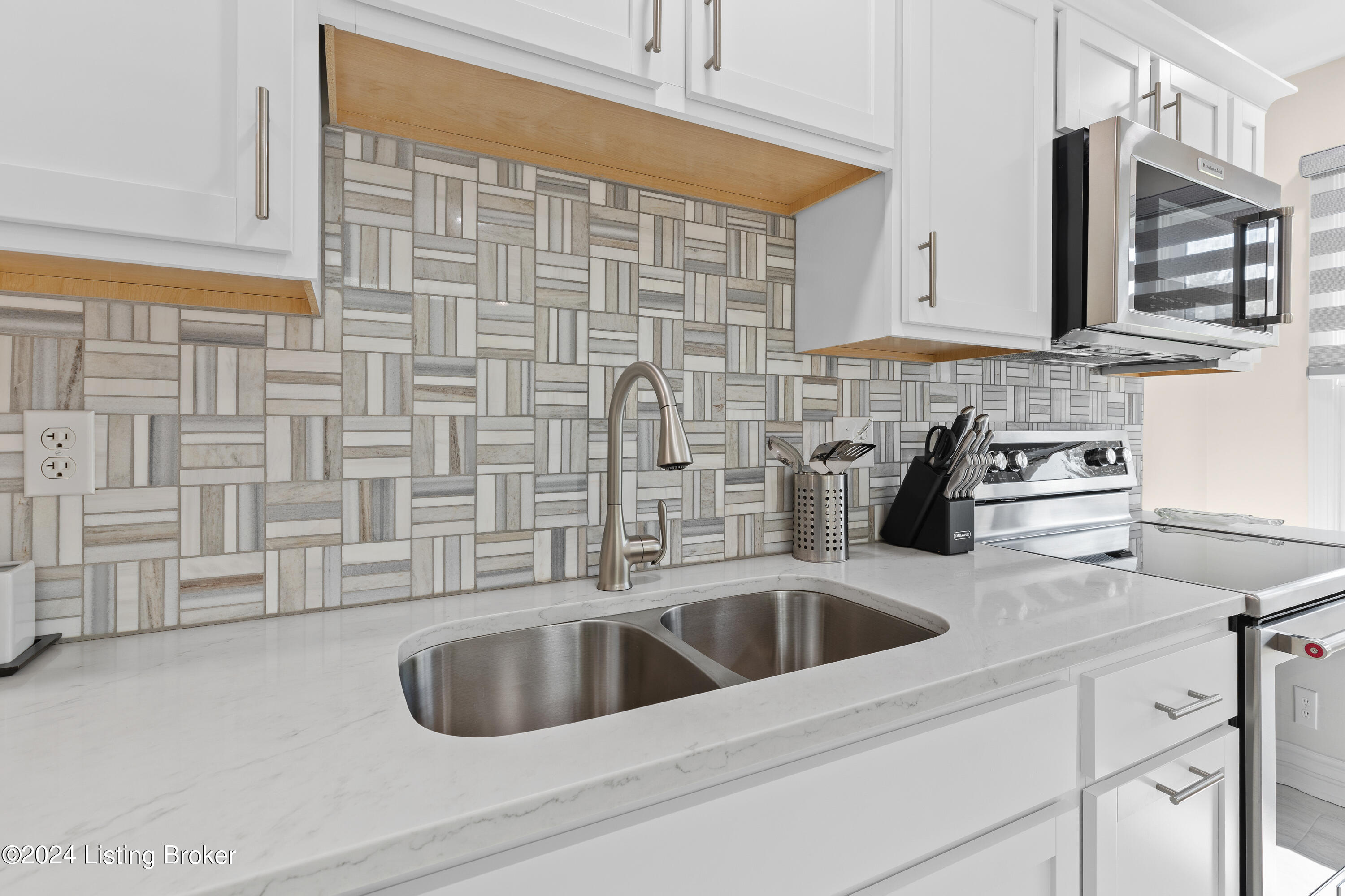 3642 Hurstbourne Ridge Blvd