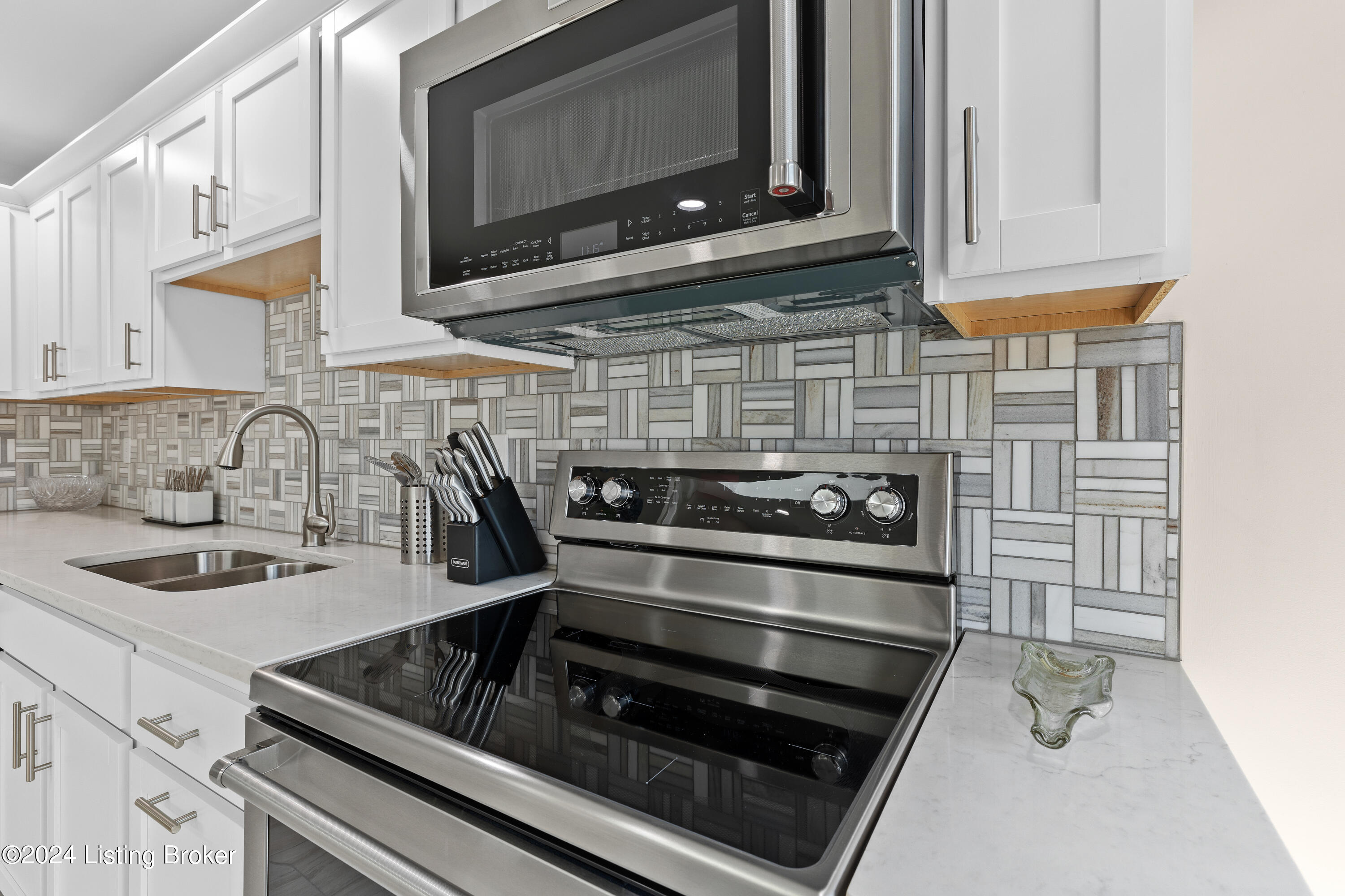 3642 Hurstbourne Ridge Blvd