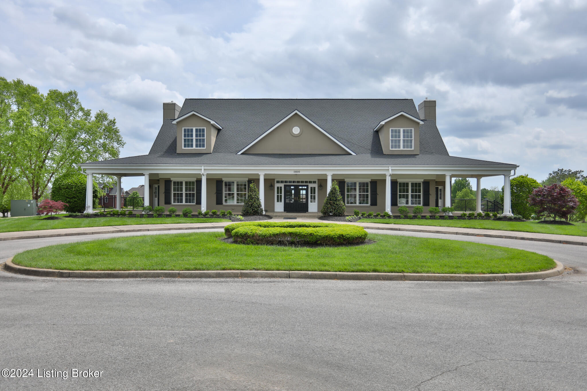 11307 Valley Cove Cir
