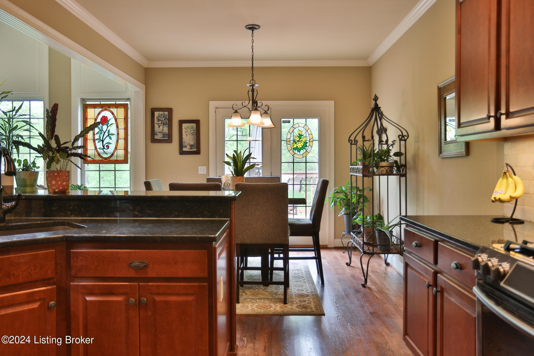 11307 Valley Cove Cir